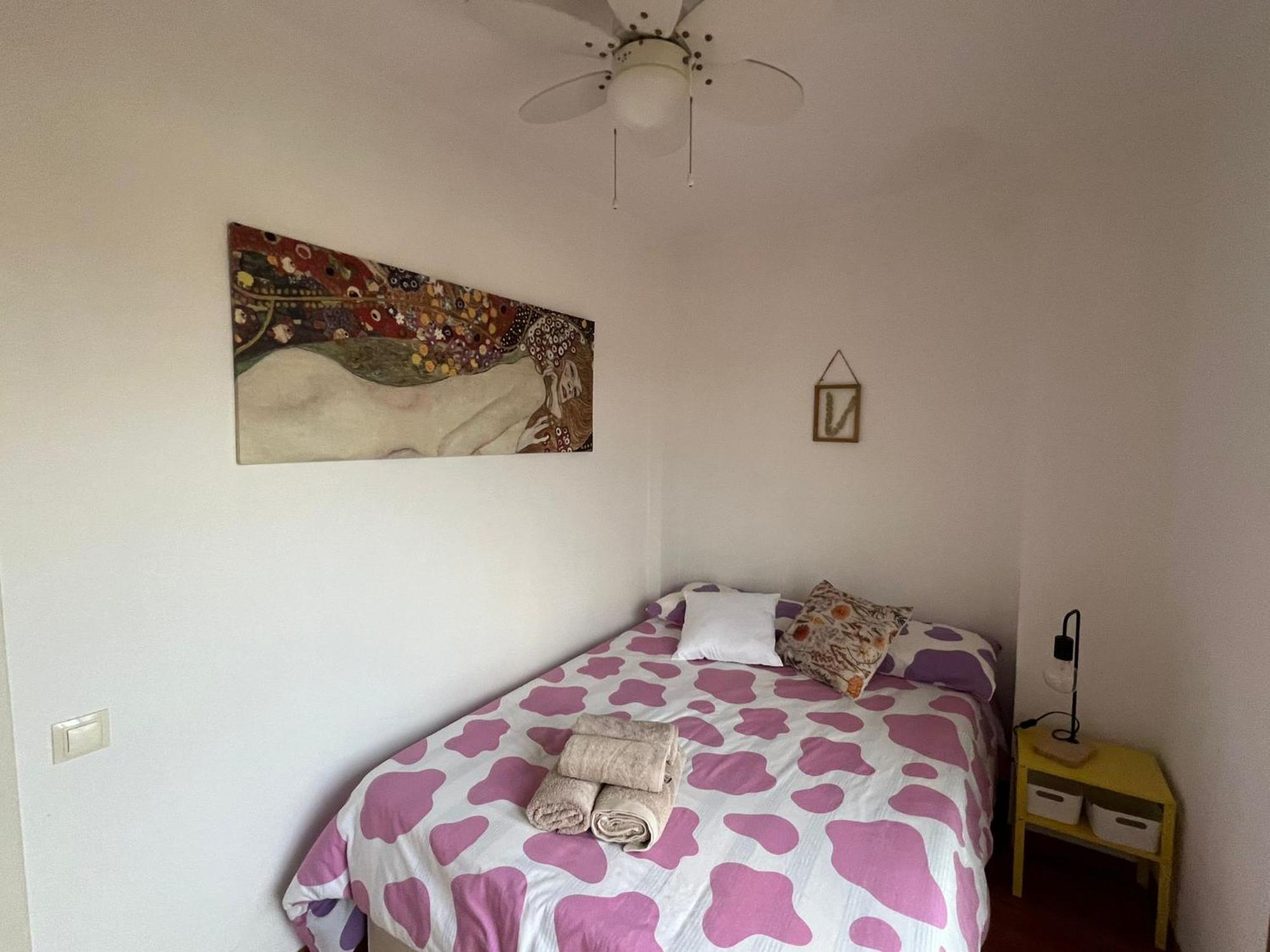 Private Double In A Shared Penthouse With Patios Hostal Sant Adrià de Besòs