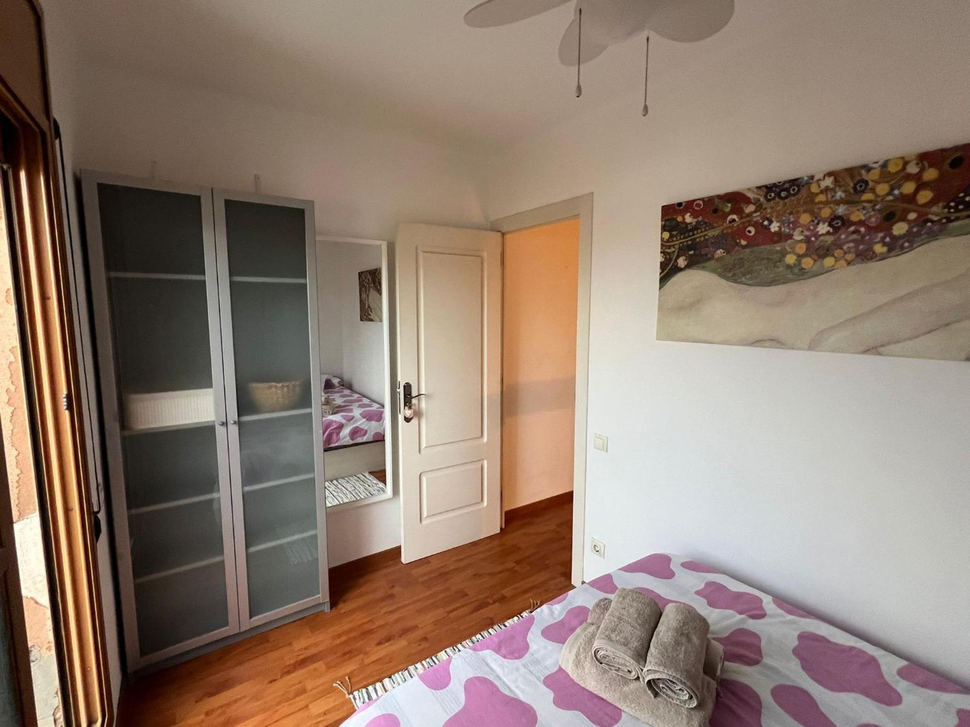Hostal Private Double In A Shared Penthouse With Patios Sant Adrià de Besòs