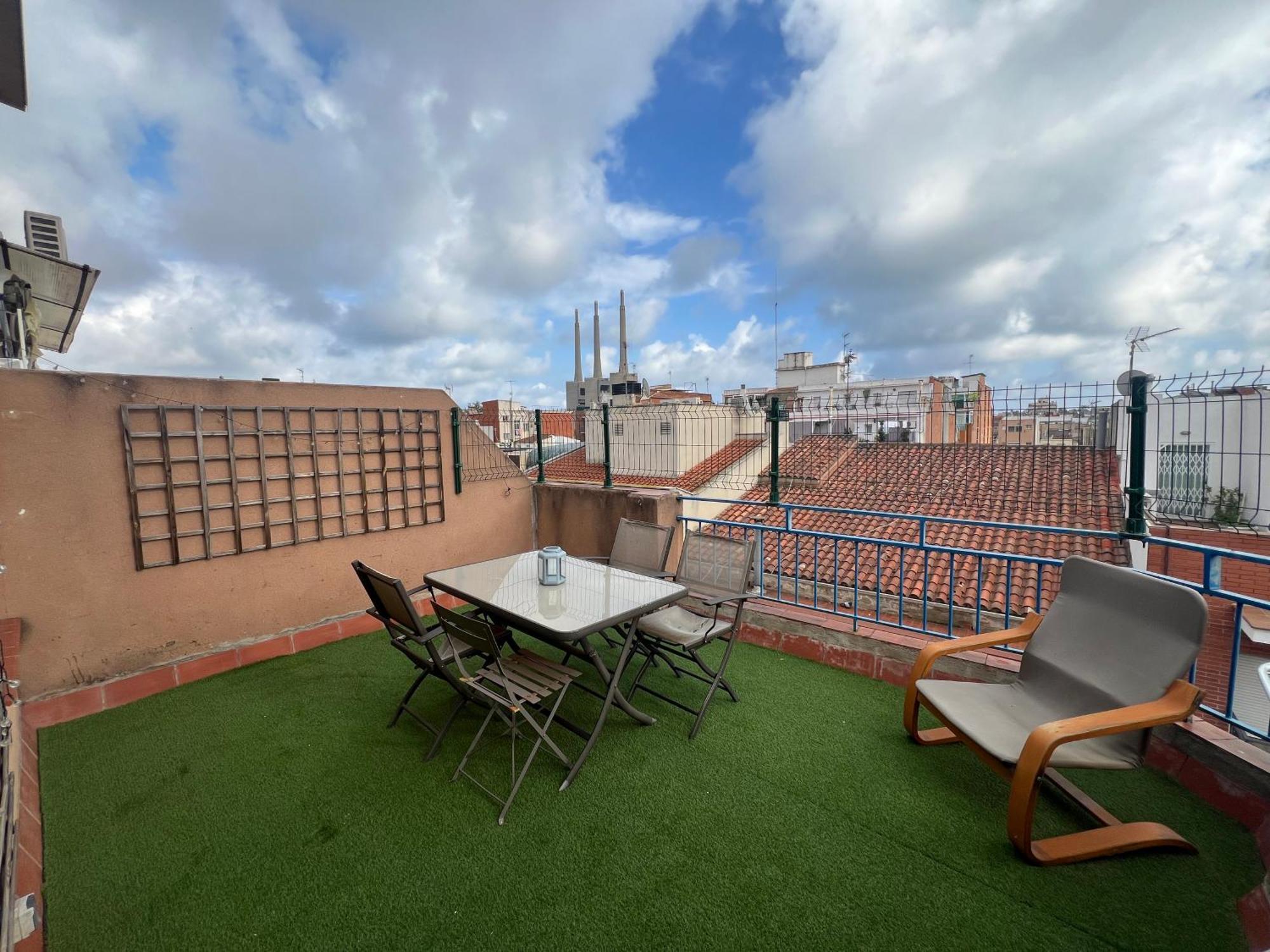 Private Double In A Shared Penthouse With Patios * Sant Adrià de Besòs