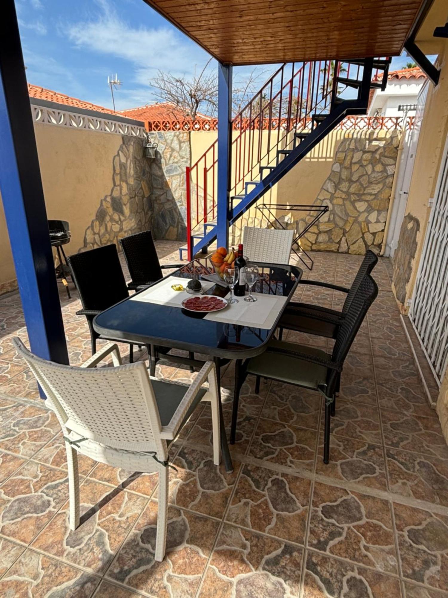 Casa Barmalei Private Pool & Rooftop Terrace Ocean View, Tenerife Villa
