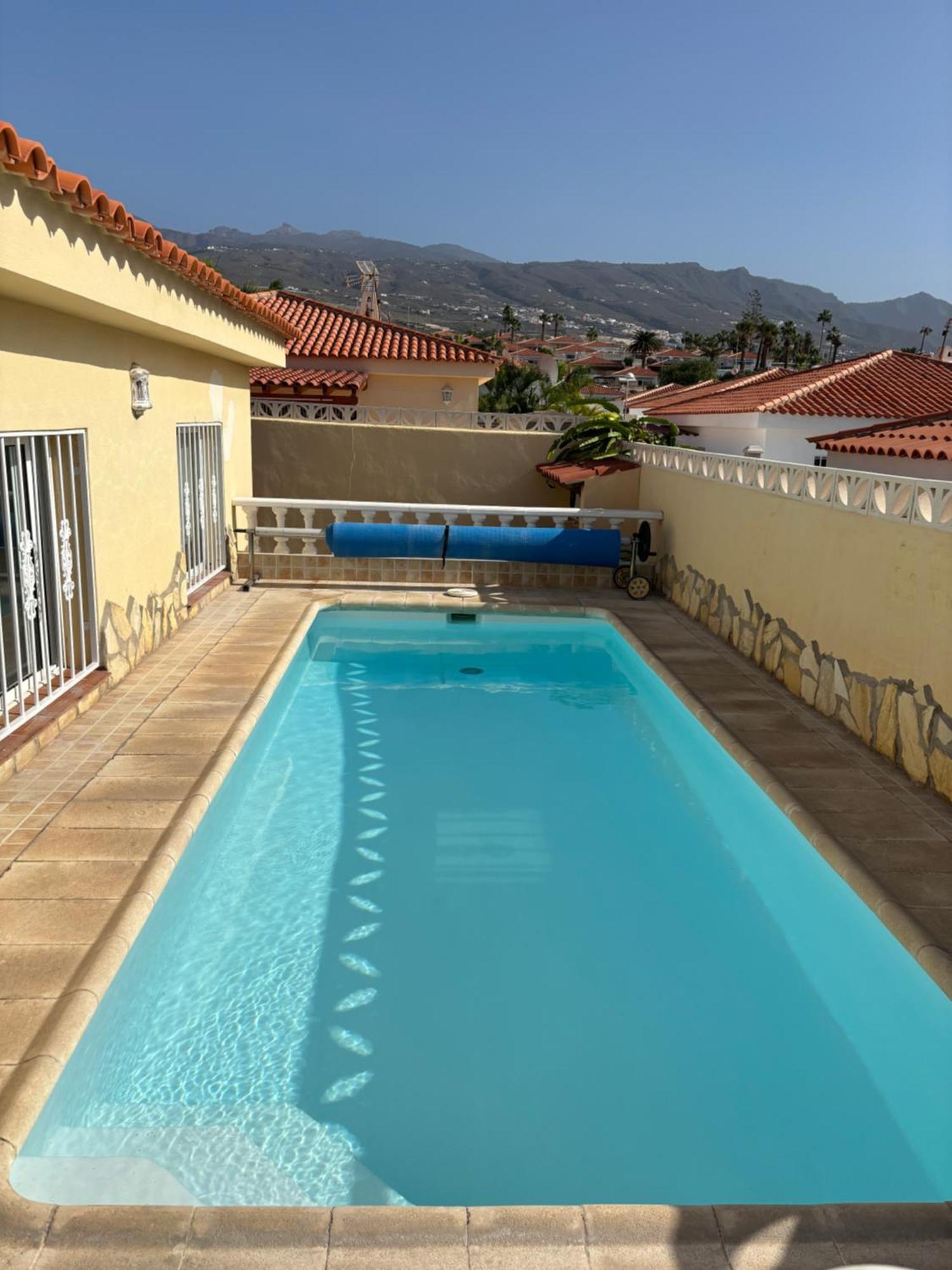 Villa Casa Barmalei Private Pool & Rooftop Terrace Ocean View, Tenerife