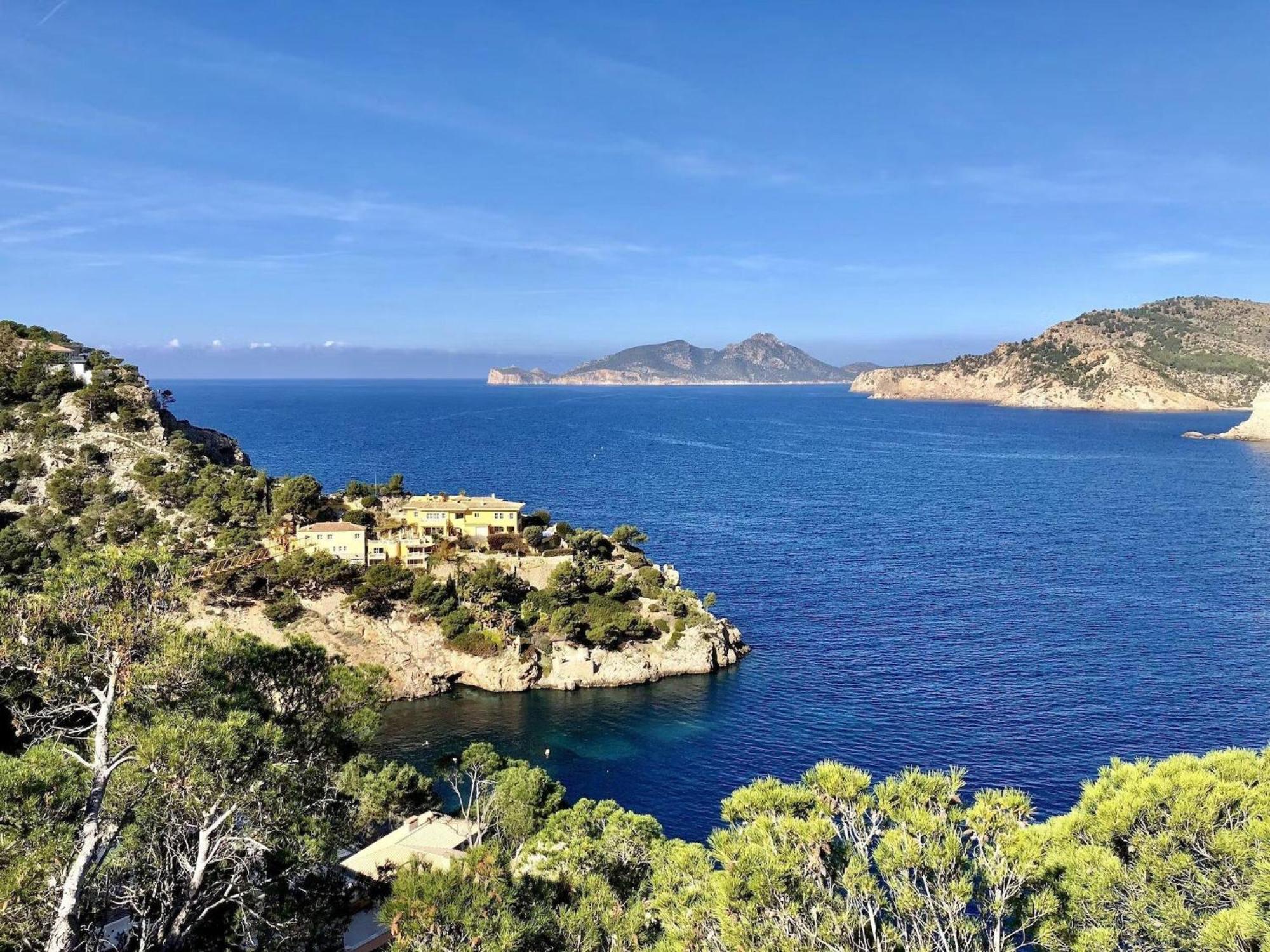 Villa Sea-view Near Port Puerto de Andratx