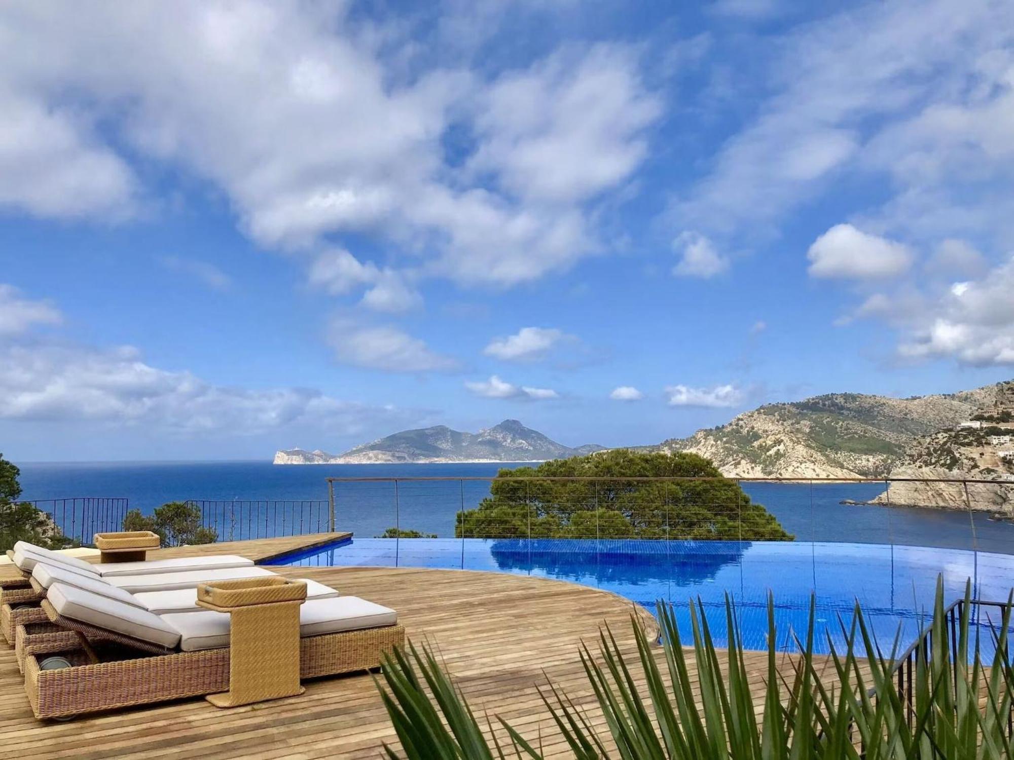 Villa Sea-view Near Port