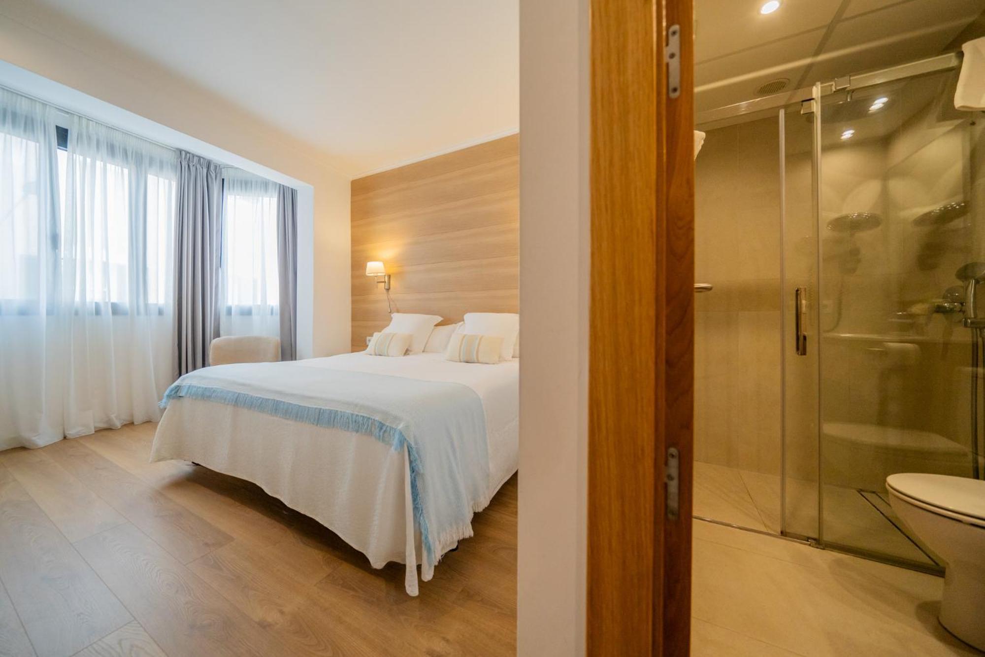 Menurka Hostal Ciutadella (Menorca)