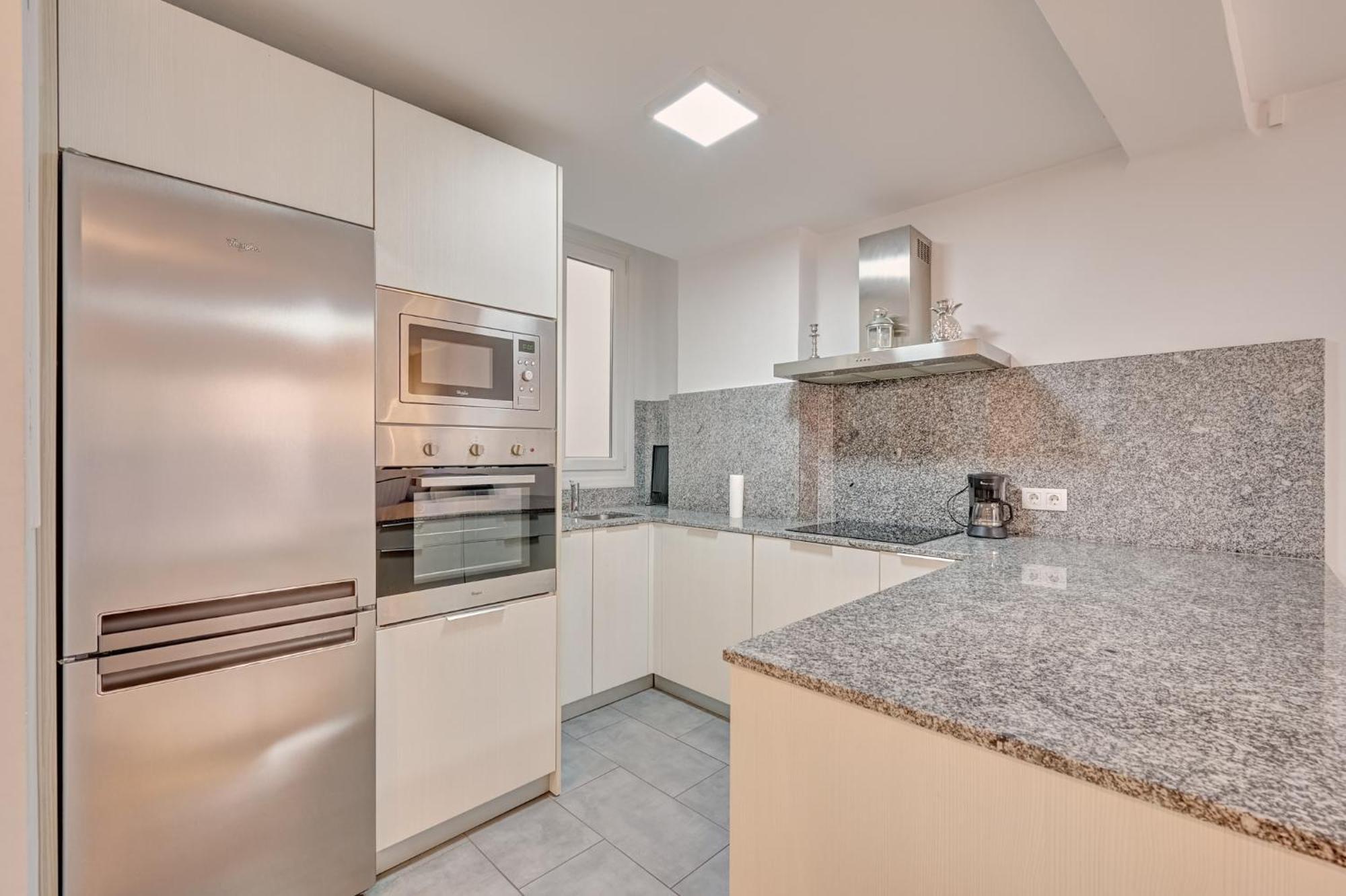 Zure Etxea By Clabao Apartment Pamplona