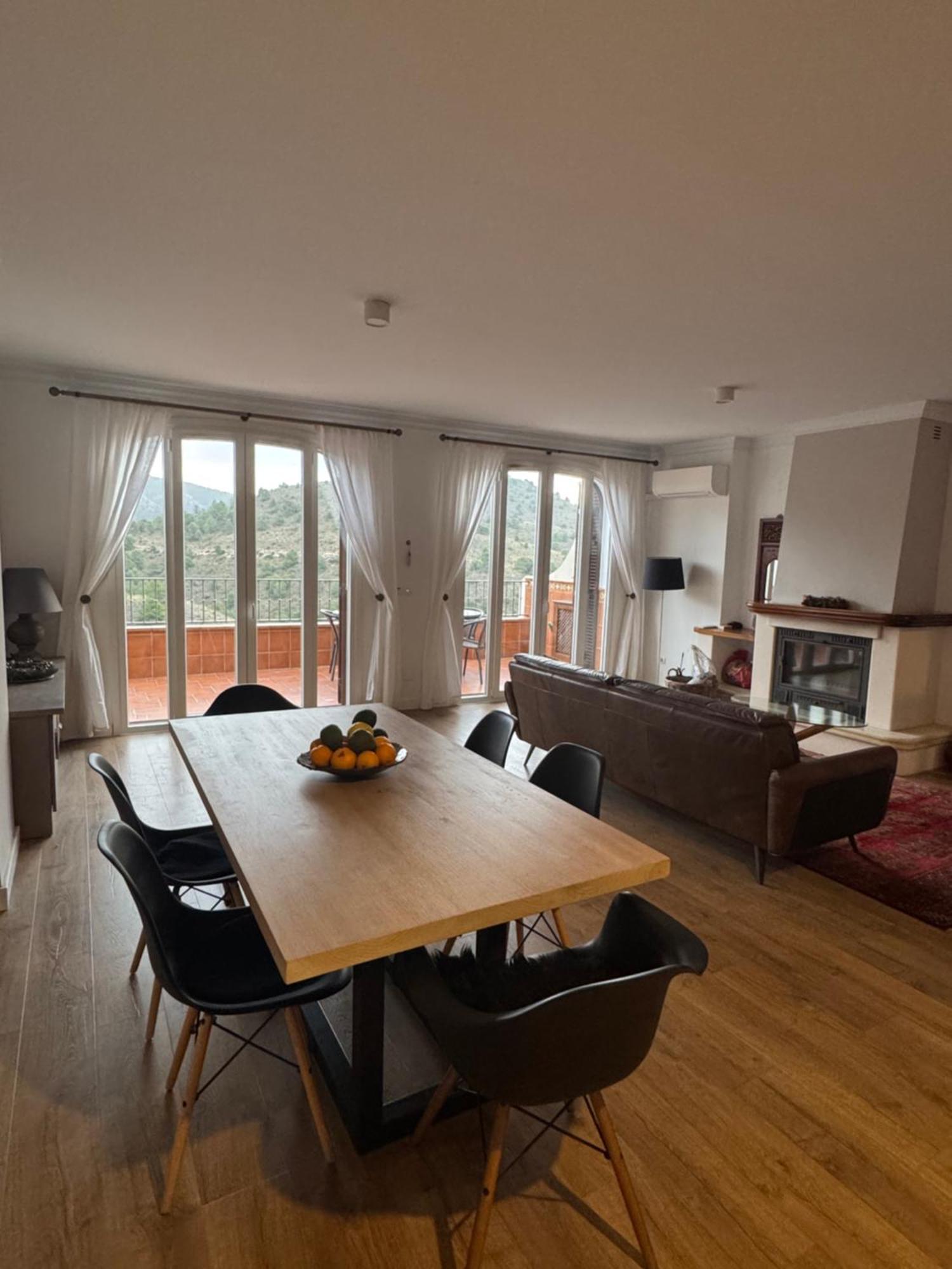 Holiday home Casa Con Increibles Vistas A Montanas Y Al Mar *