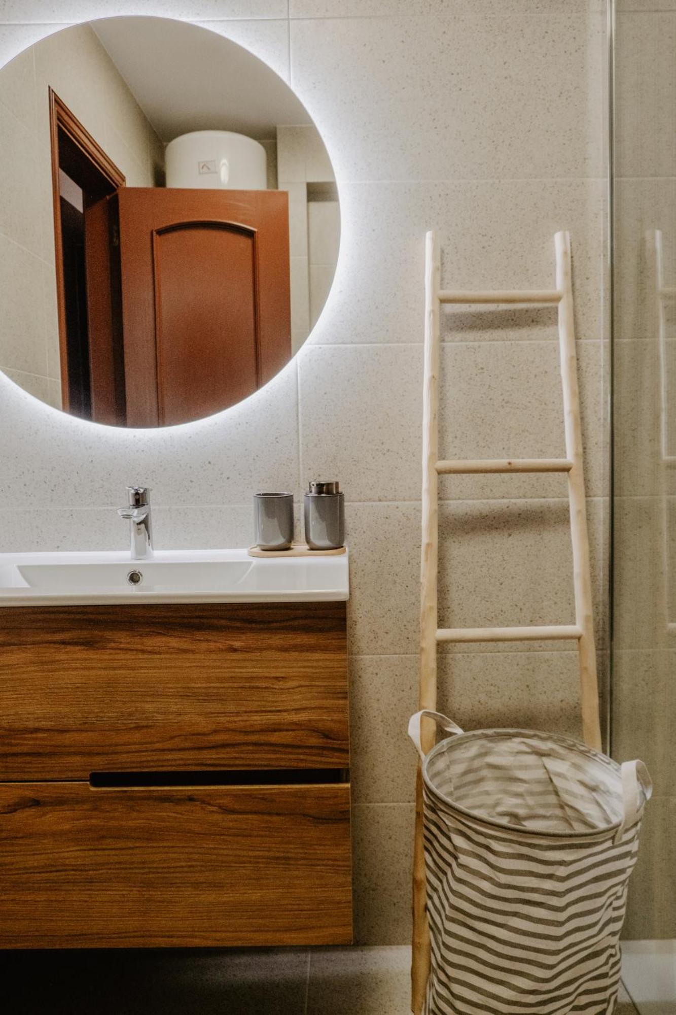 Alba Vista - Albatros Park In Golf Del Sur Tenerife - Heated Pool & Teide View Apartment San Miguel de Abona