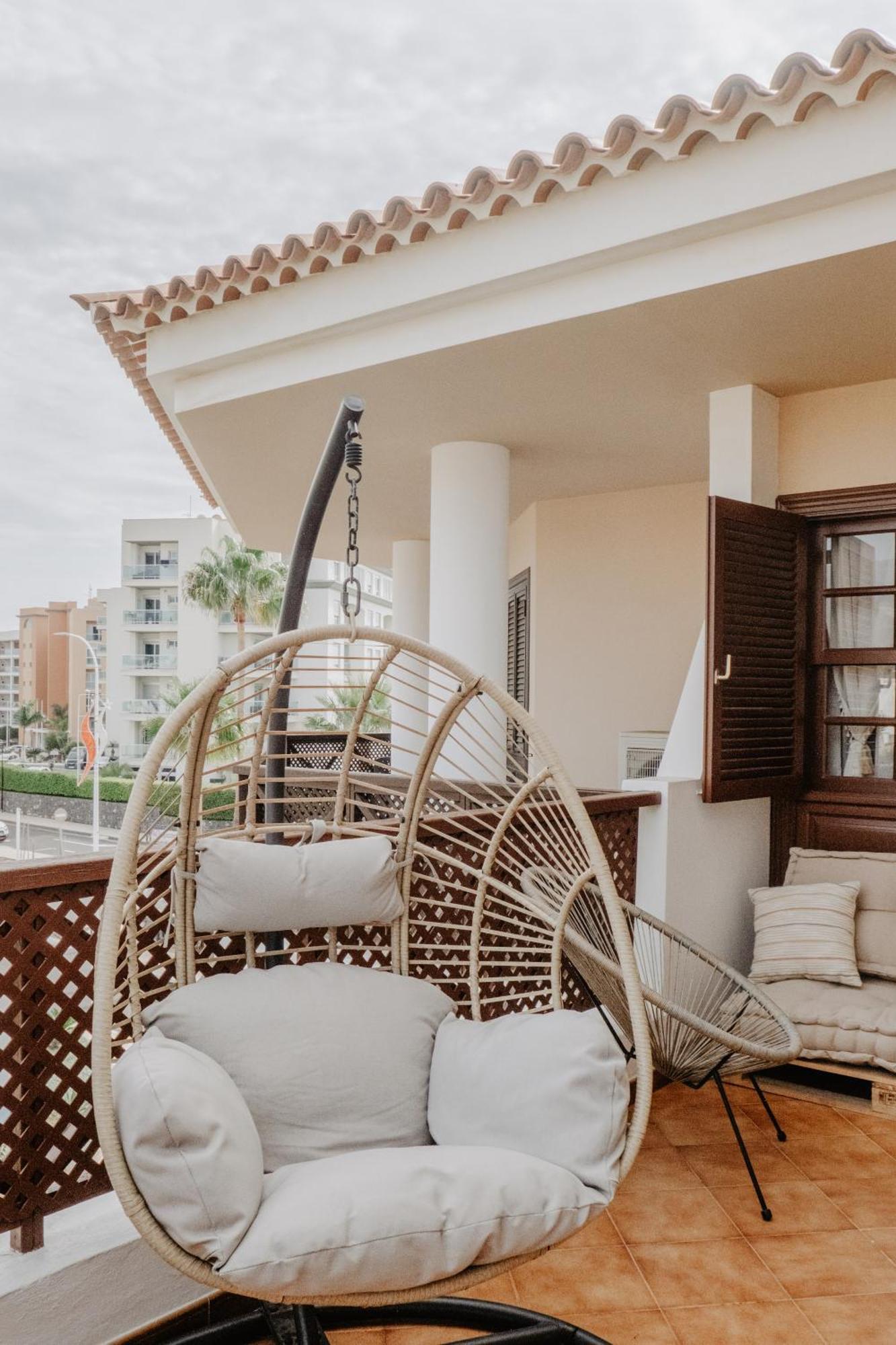 Apartment Alba Vista - Albatros Park In Golf Del Sur Tenerife - Heated Pool & Teide View San Miguel de Abona
