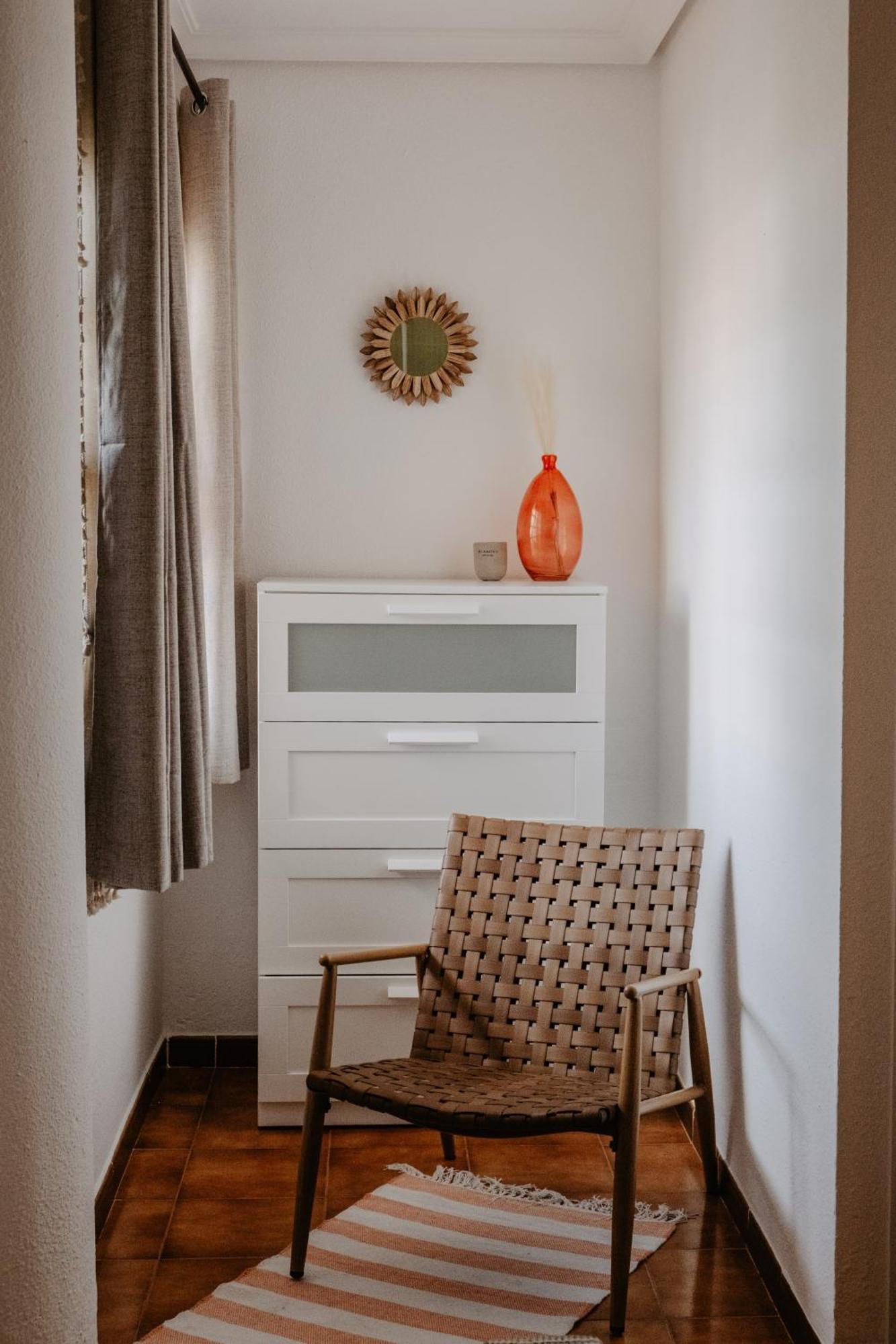 Alba Vista - Albatros Park In Golf Del Sur Tenerife - Heated Pool & Teide View Apartment *