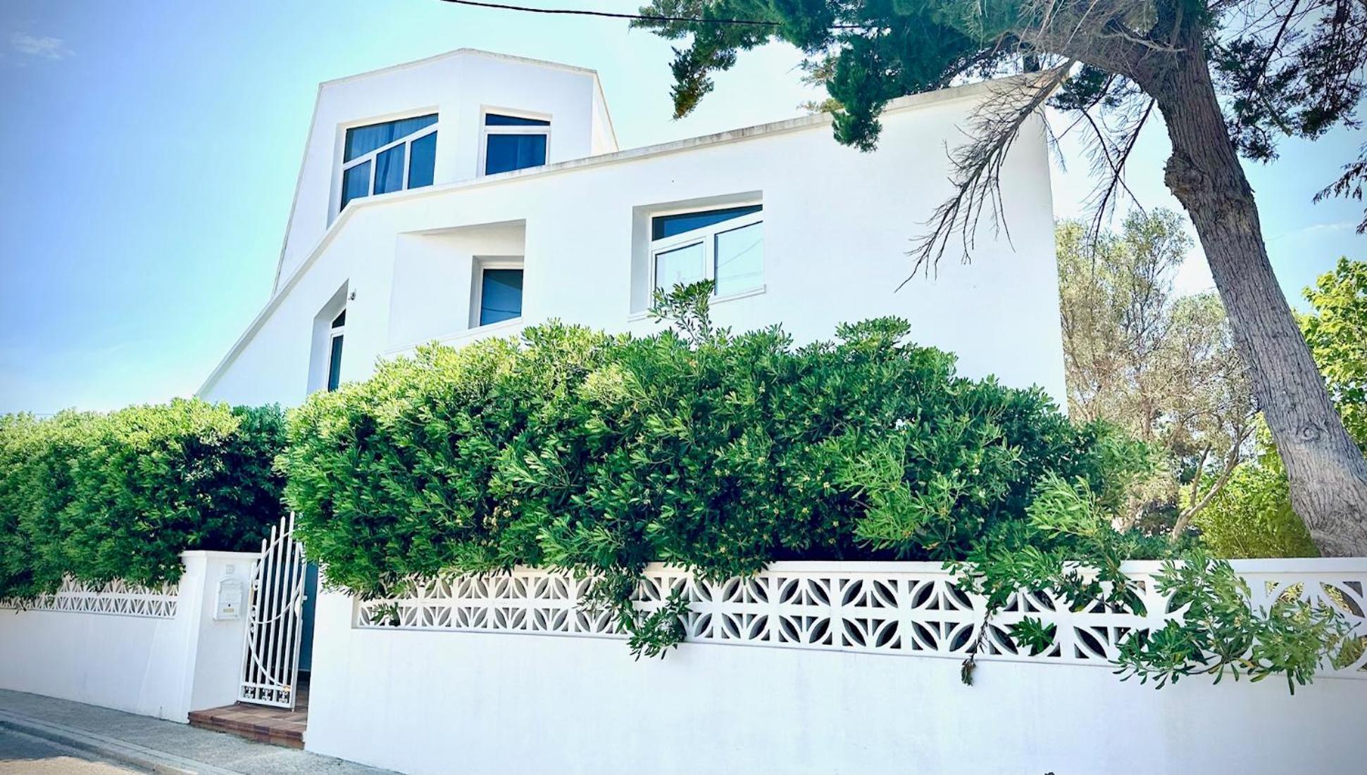 Villa Starbal *