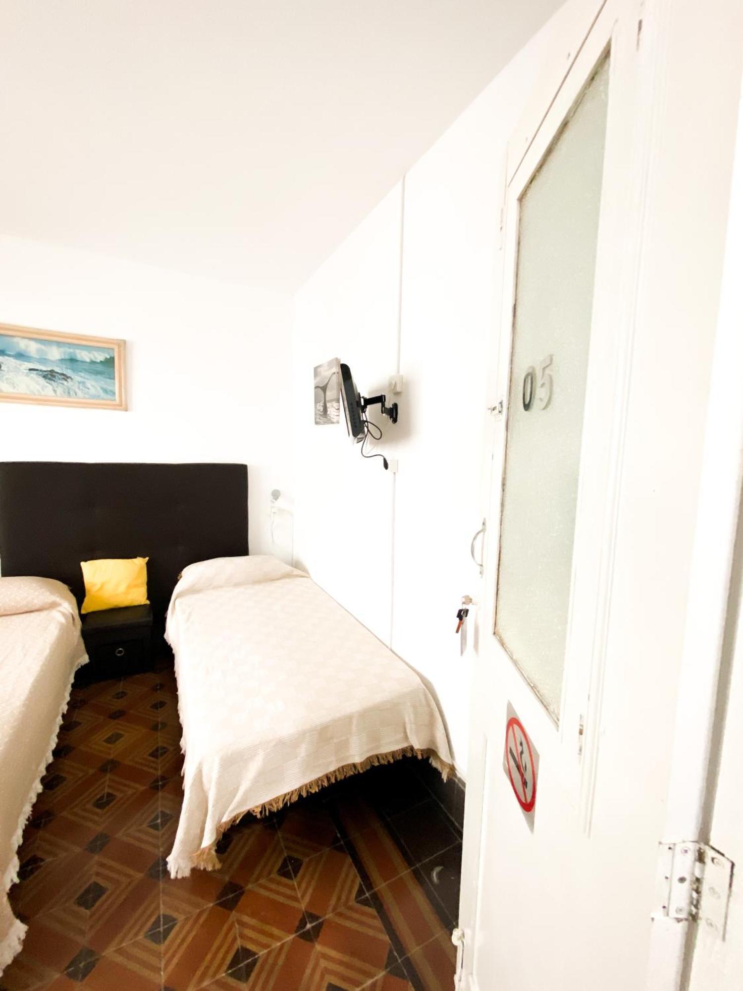 Eucalipto Hostel *