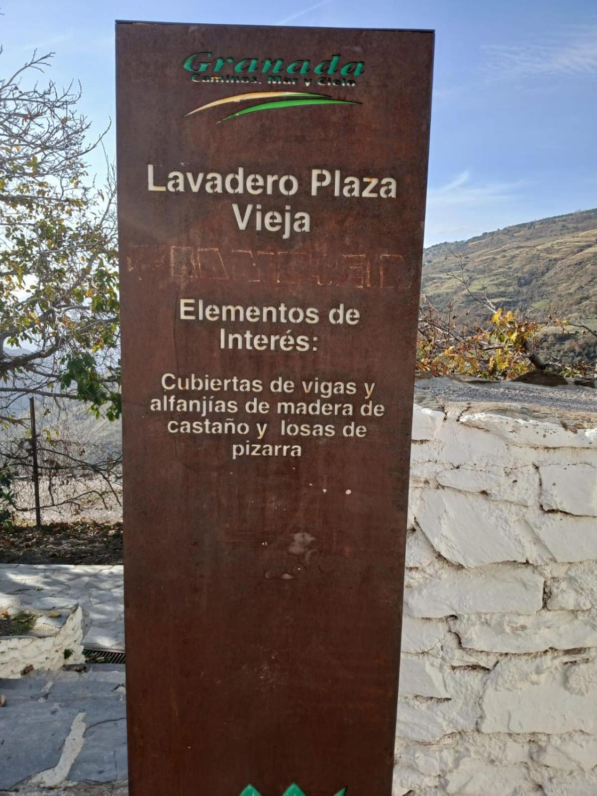 Casa Compadres De Con Piscina *