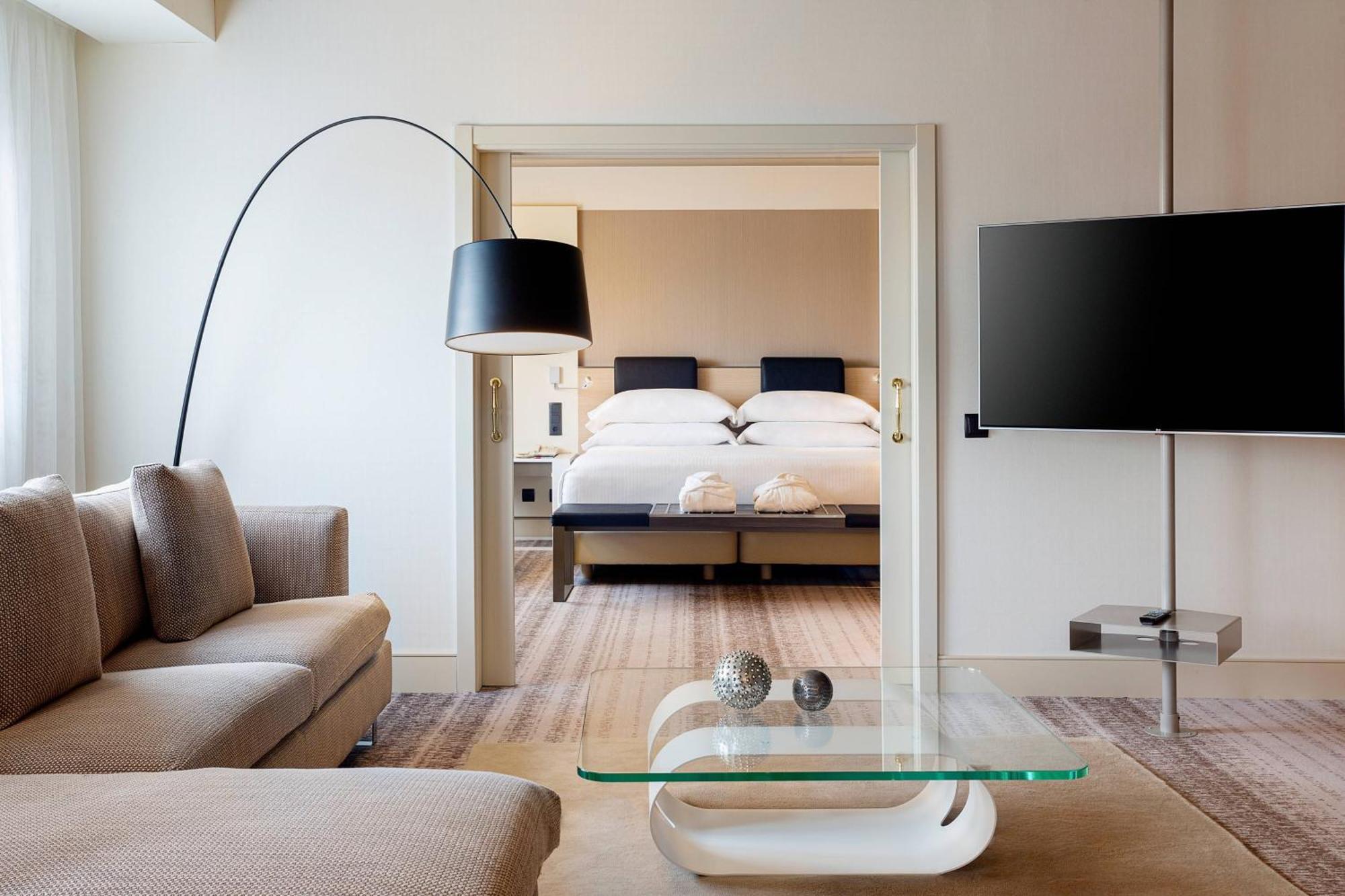 Marriott Auditorium Hotel&conference Center 4*