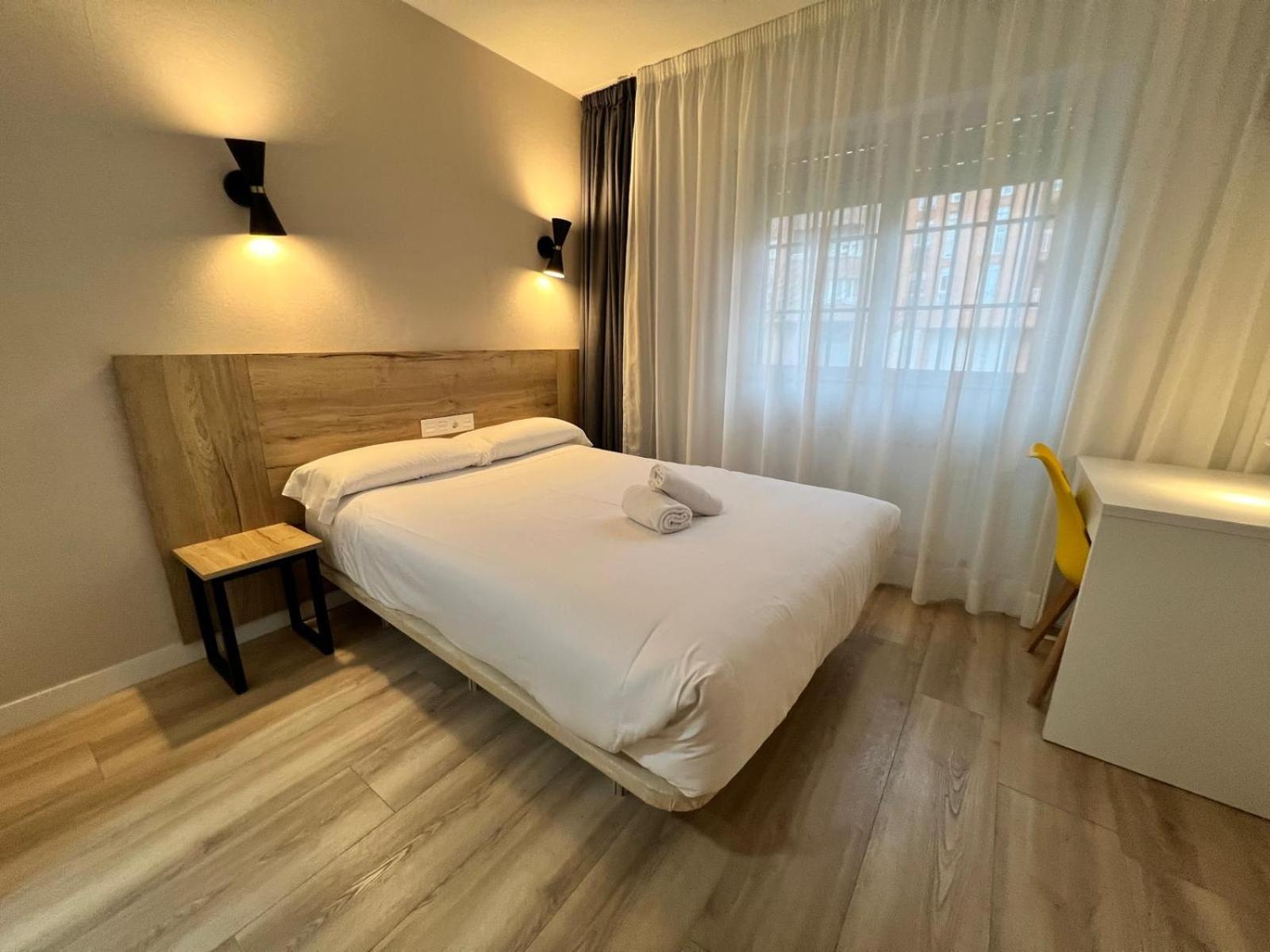 Iraipe Gorbea Auto Check-in Hotel