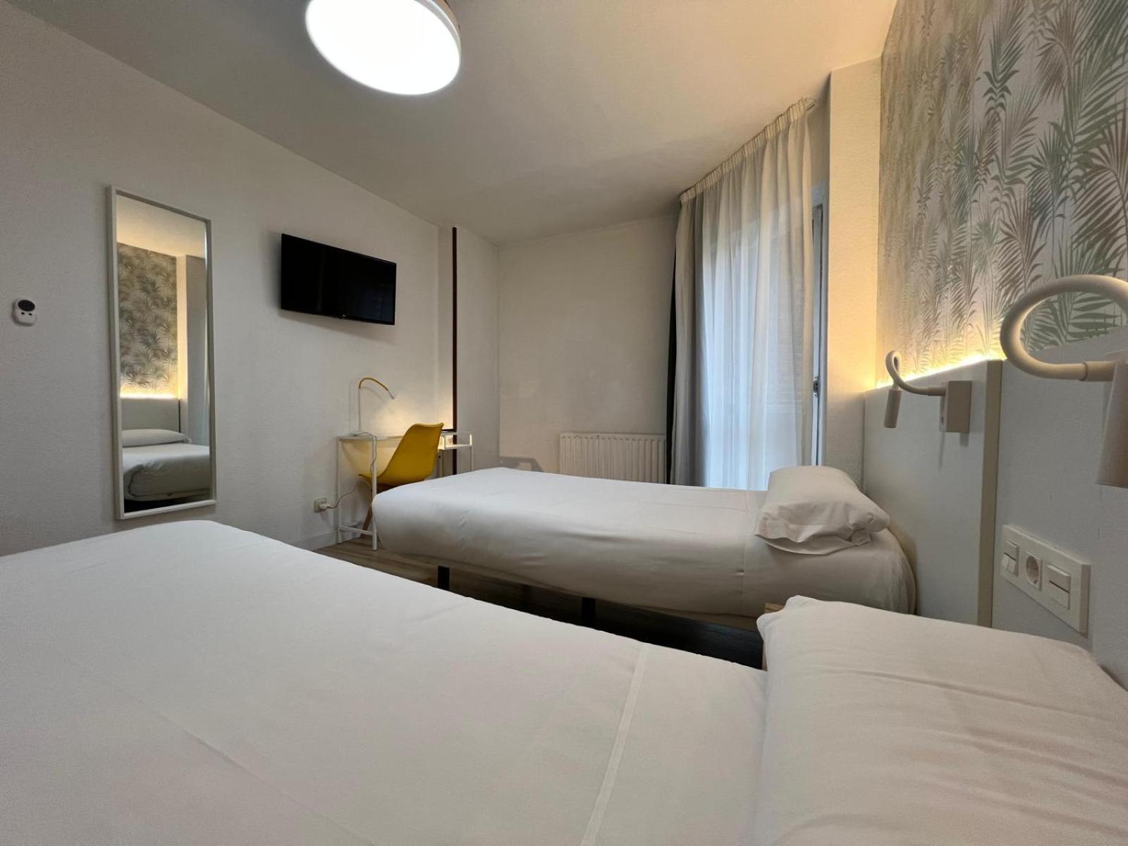 Hotel Iraipe Gorbea Auto Check-in Vitoria-Gasteiz
