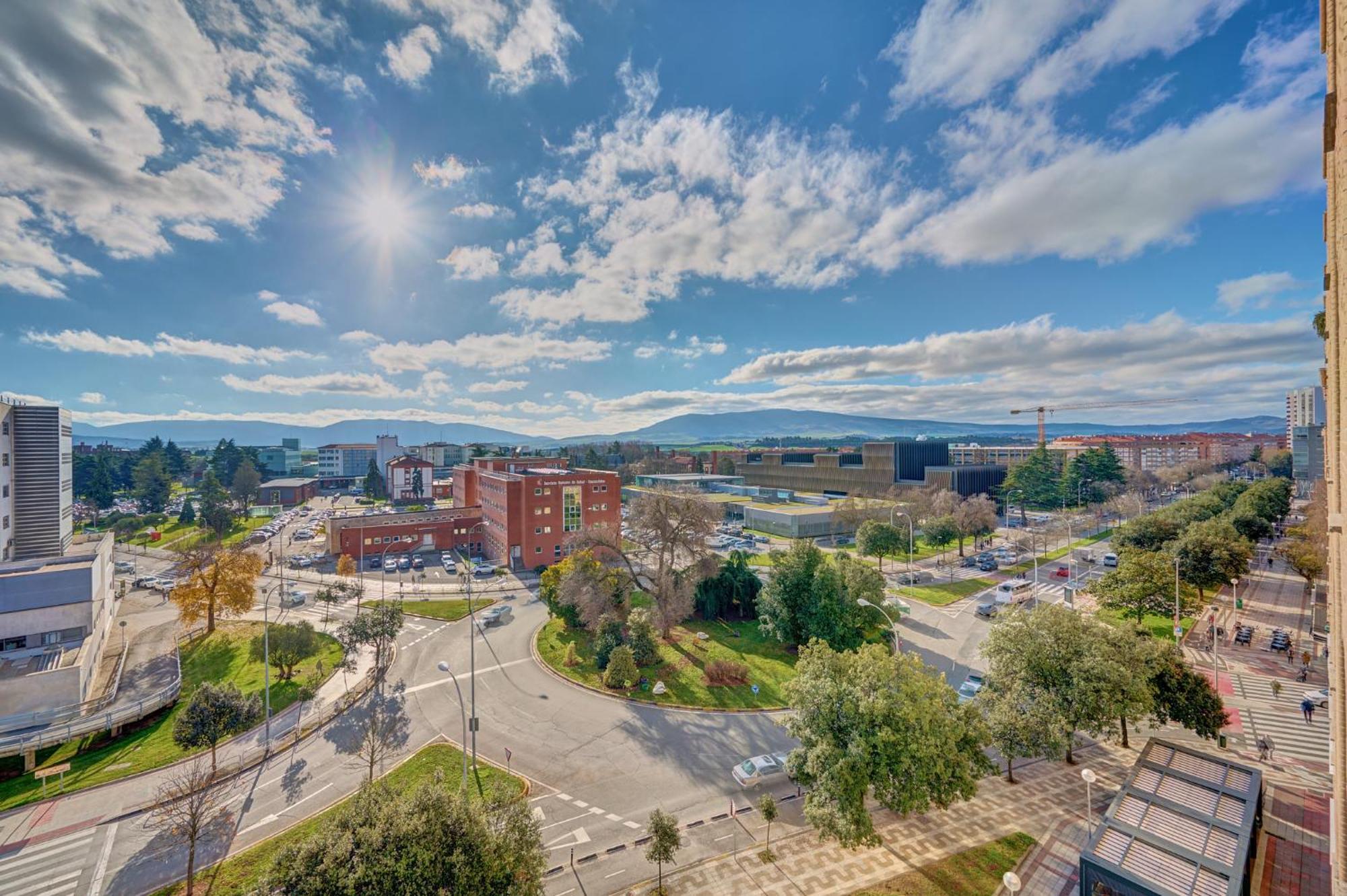 Mendebaldea Hospitales Premium Apartment Pamplona