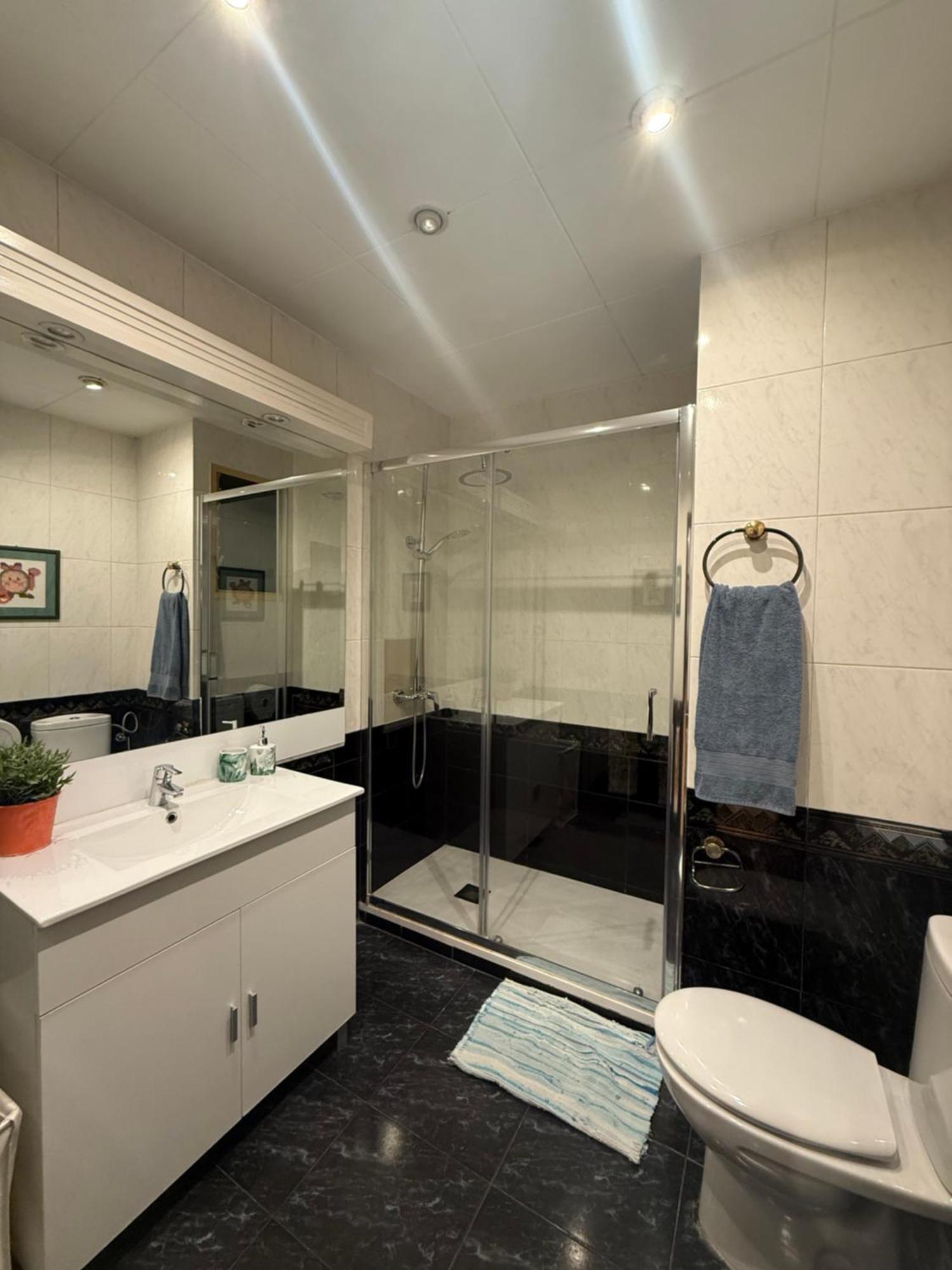 Granvia Fira Apartment *