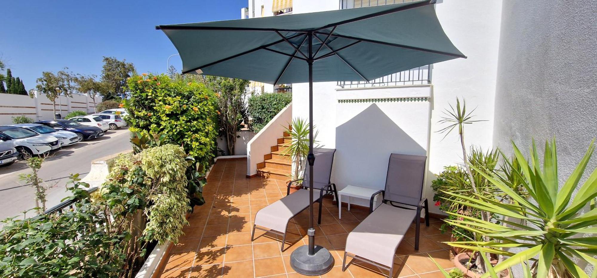 Con Terraza En Primera Línea De Playa Conil De La Frontera