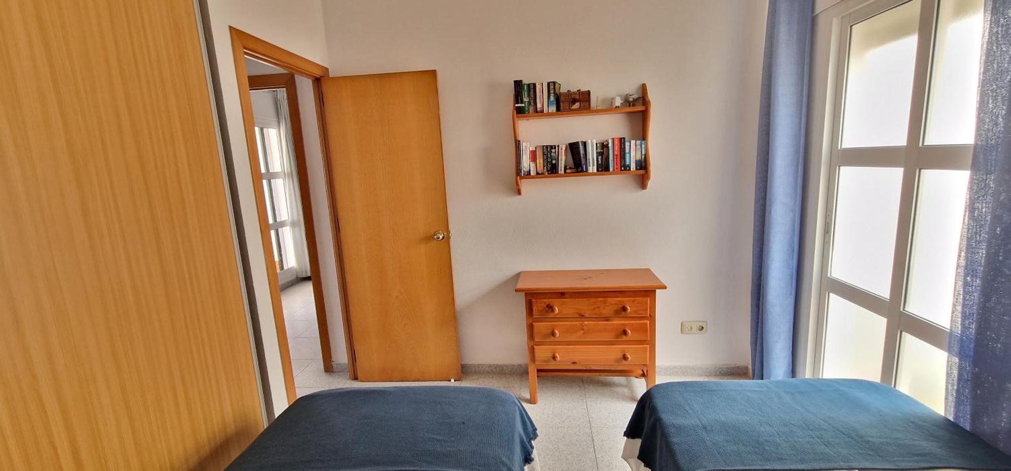 Apartamento Con Terraza En Primera Línea De Playa