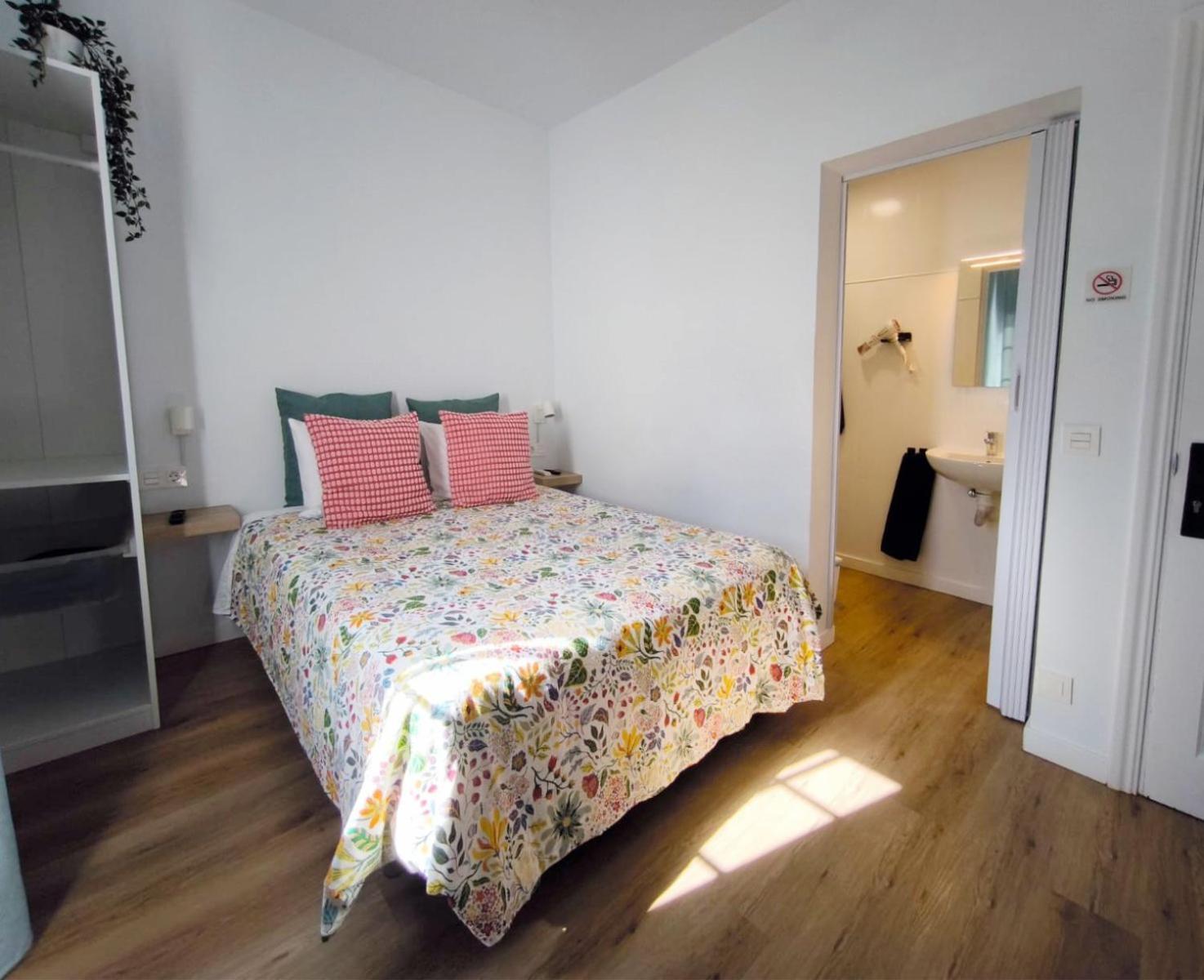 Homestay Paradise Near The