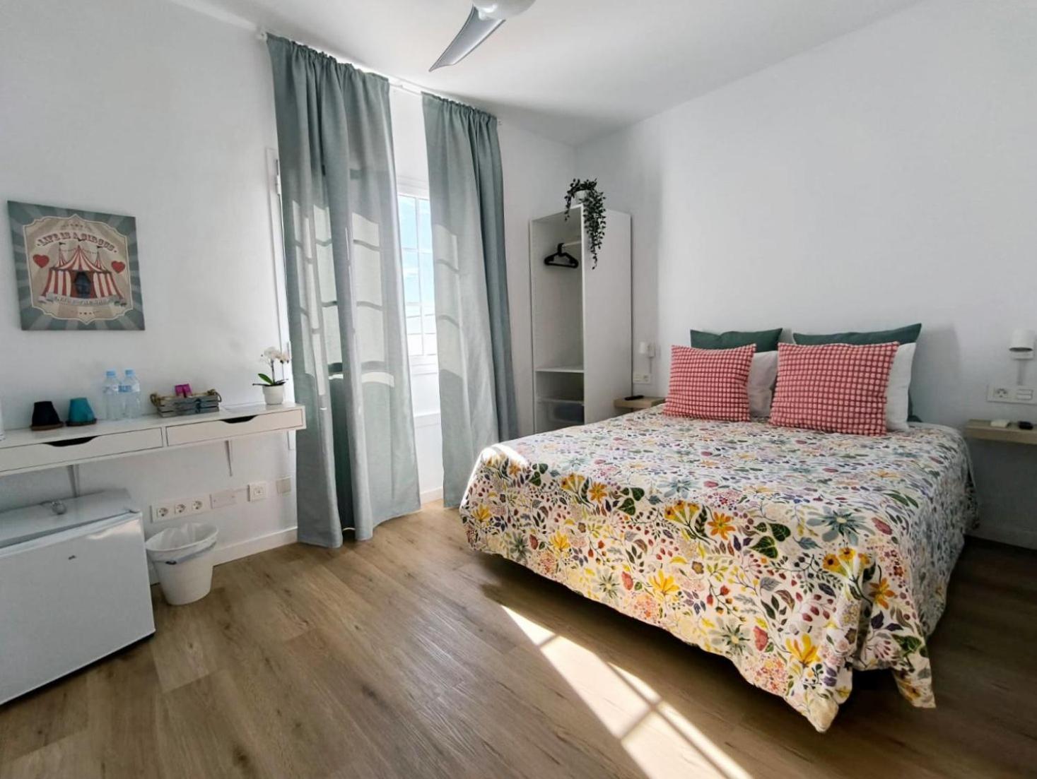 Homestay Paradise Near The