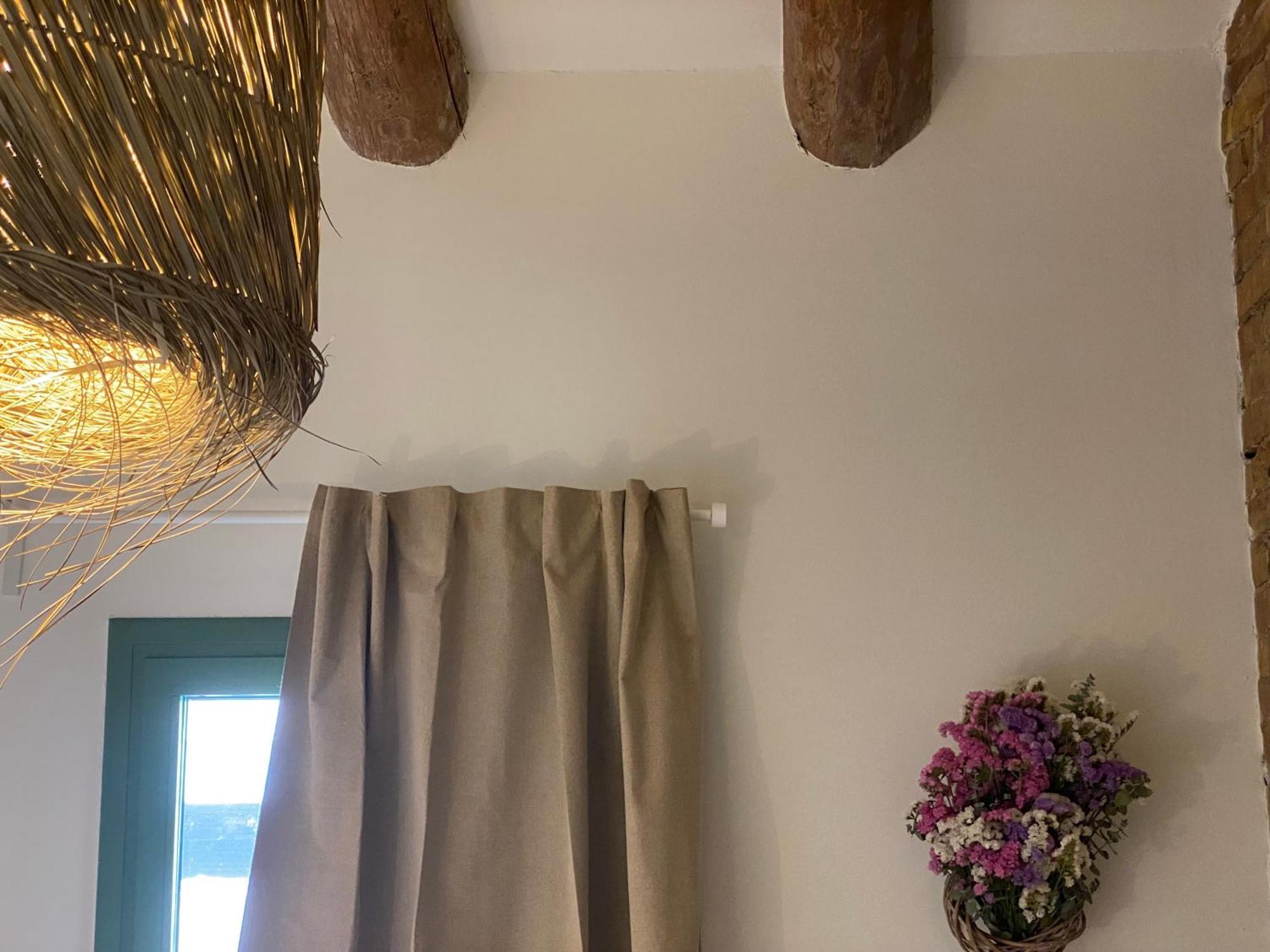 Les Filles Hotel Deltebre