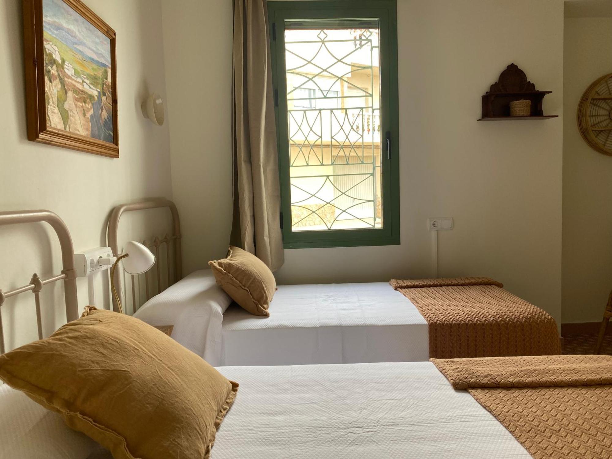 Les Filles Hotel Deltebre