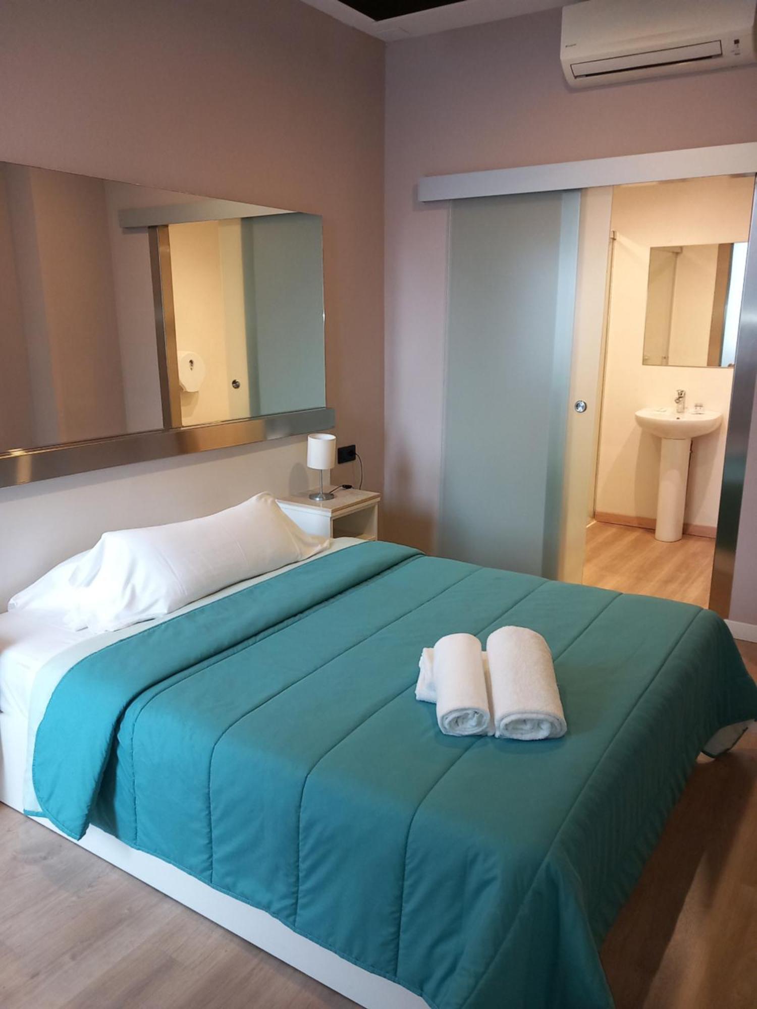 Aparthotel Montcada Montcada