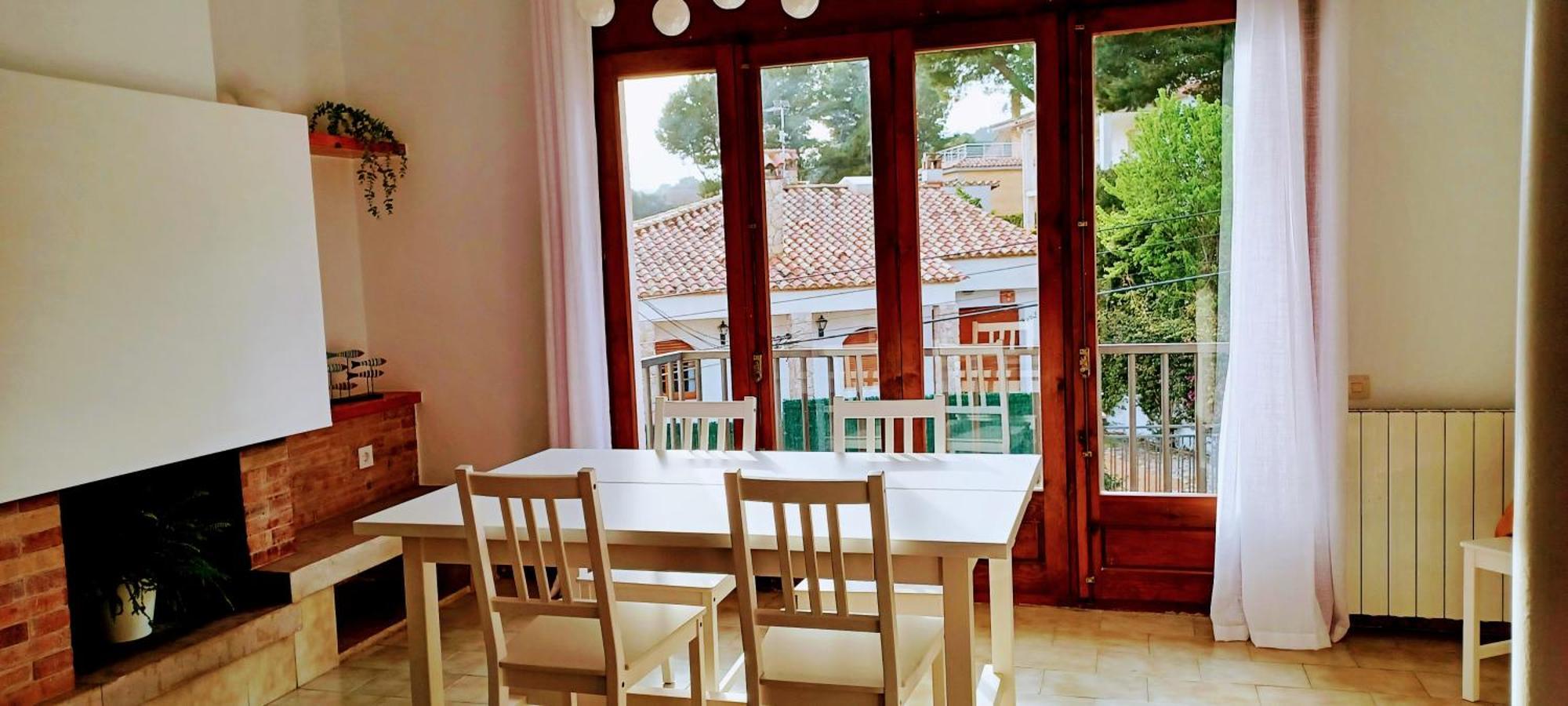 Agradable Casa Con Terraza En S'agaro * Sant Feliu de Guixols