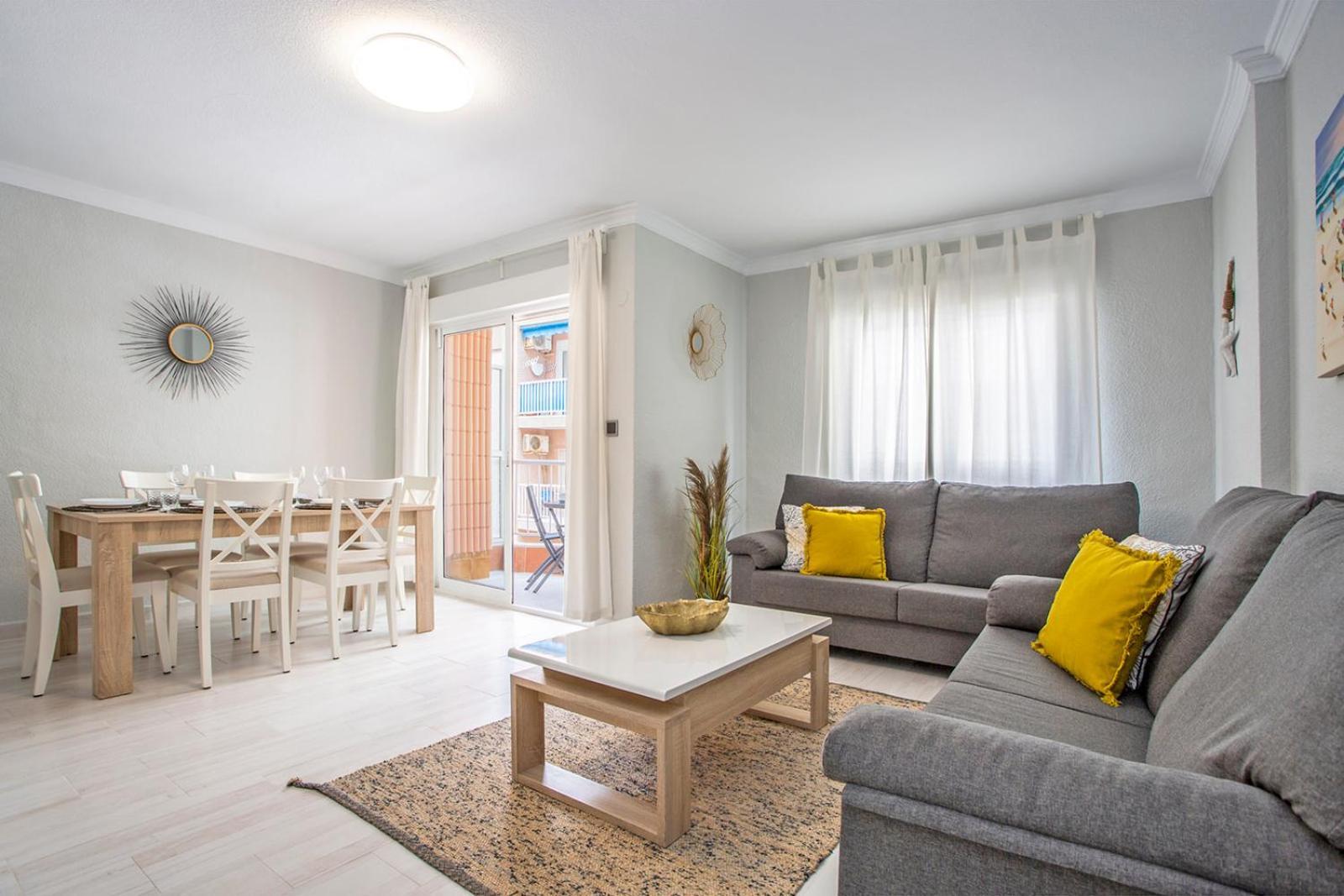 Playa Locos With Garage Torrevieja