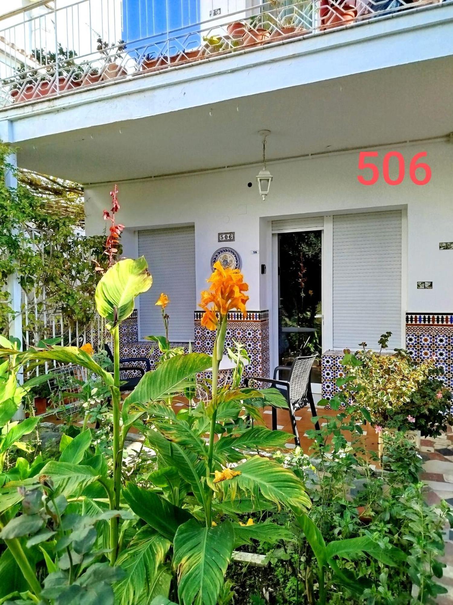 El Jardin Benerja Apartment