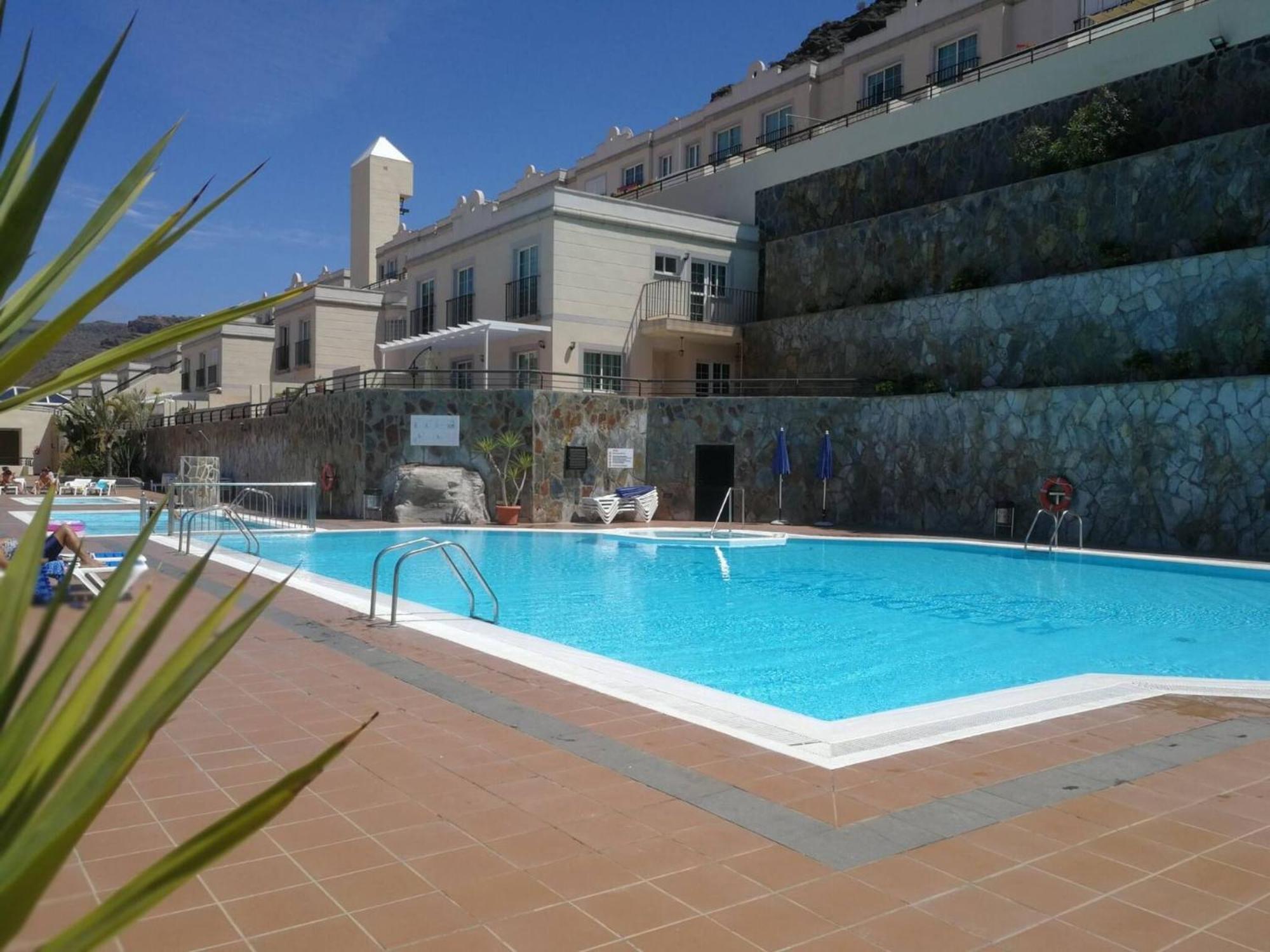 Apartment Cozy Modern House, In A Complex With A Swimming Pool *