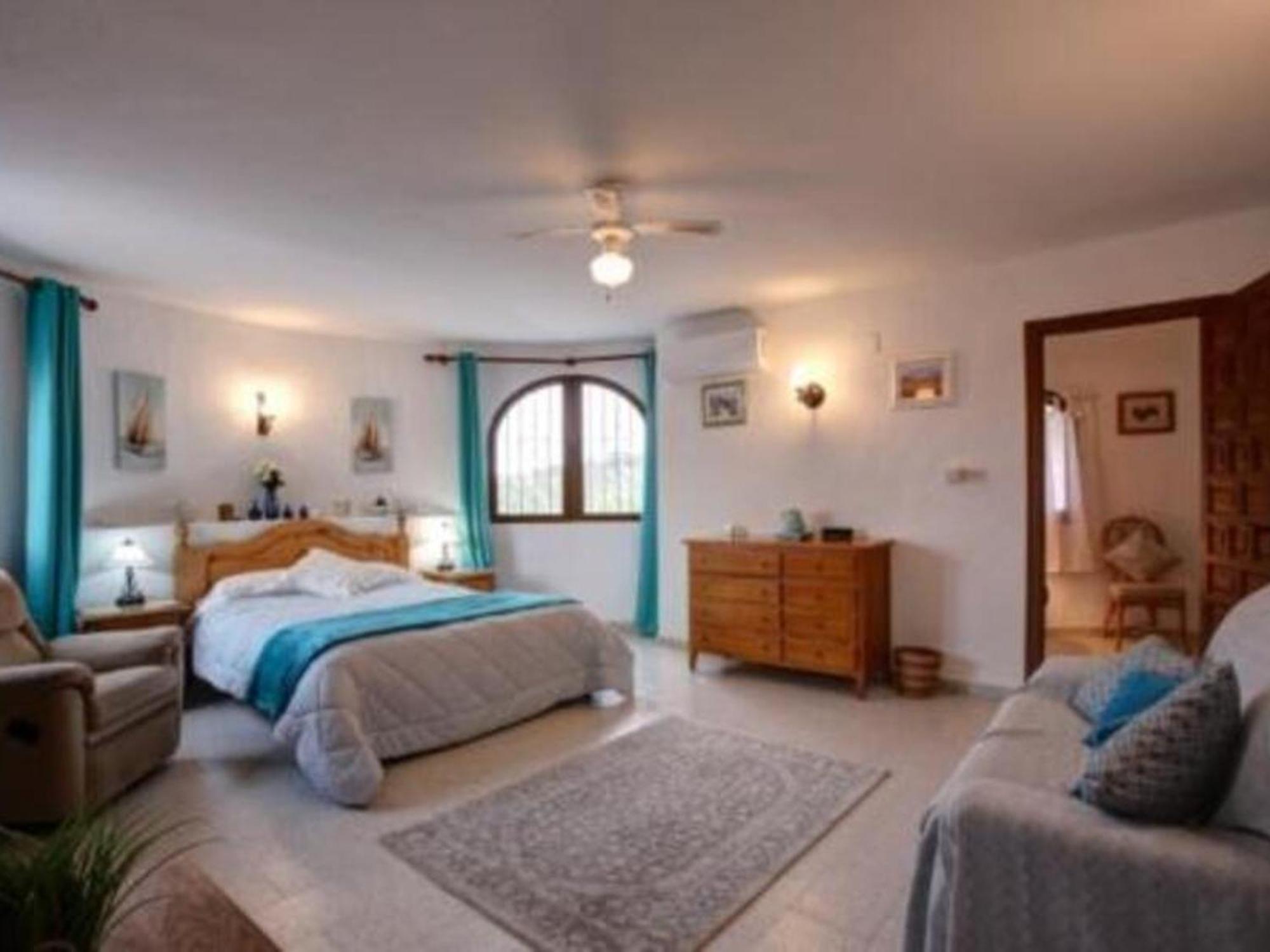 A Orba Pour 6 Personnes Avec Piscine Privee Et Belles Vues Et Montagne - Hisp-10-8 Benigembla