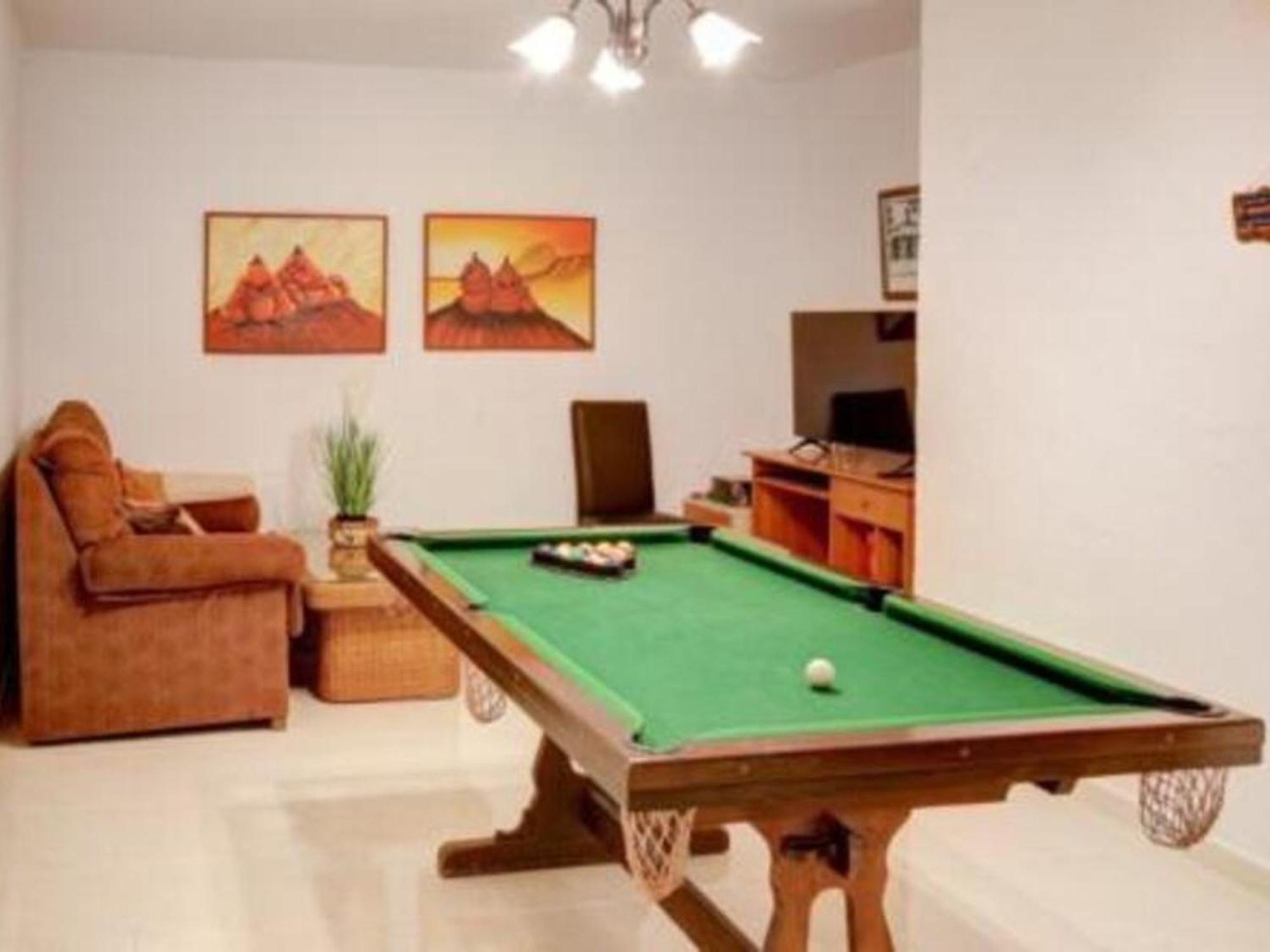 A Orba Pour 6 Personnes Avec Piscine Privee Et Belles Vues Et Montagne - Hisp-10-8 Villa *