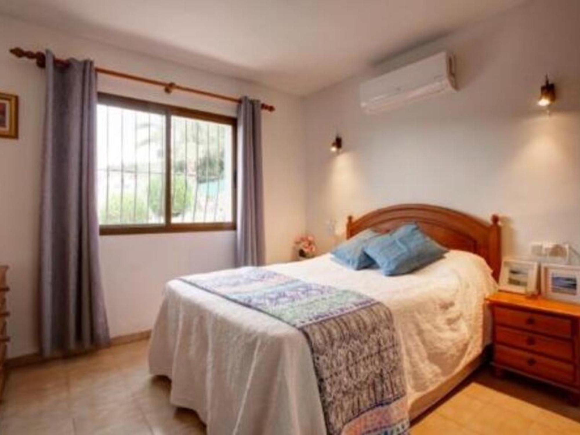 A Orba Pour 6 Personnes Avec Piscine Privee Et Belles Vues Et Montagne - Hisp-10-8 * Benigembla
