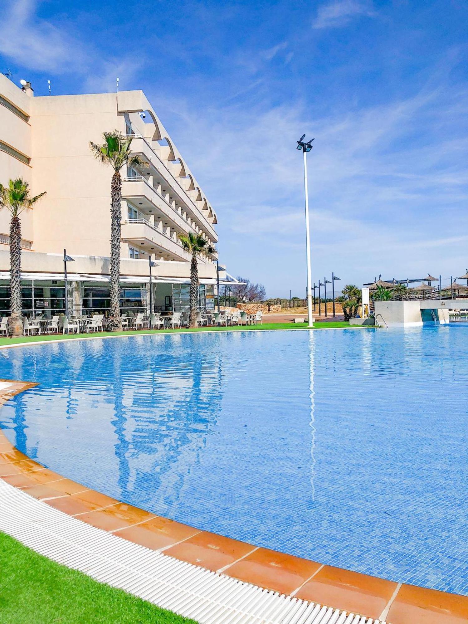 Eix Platja Daurada & 4*