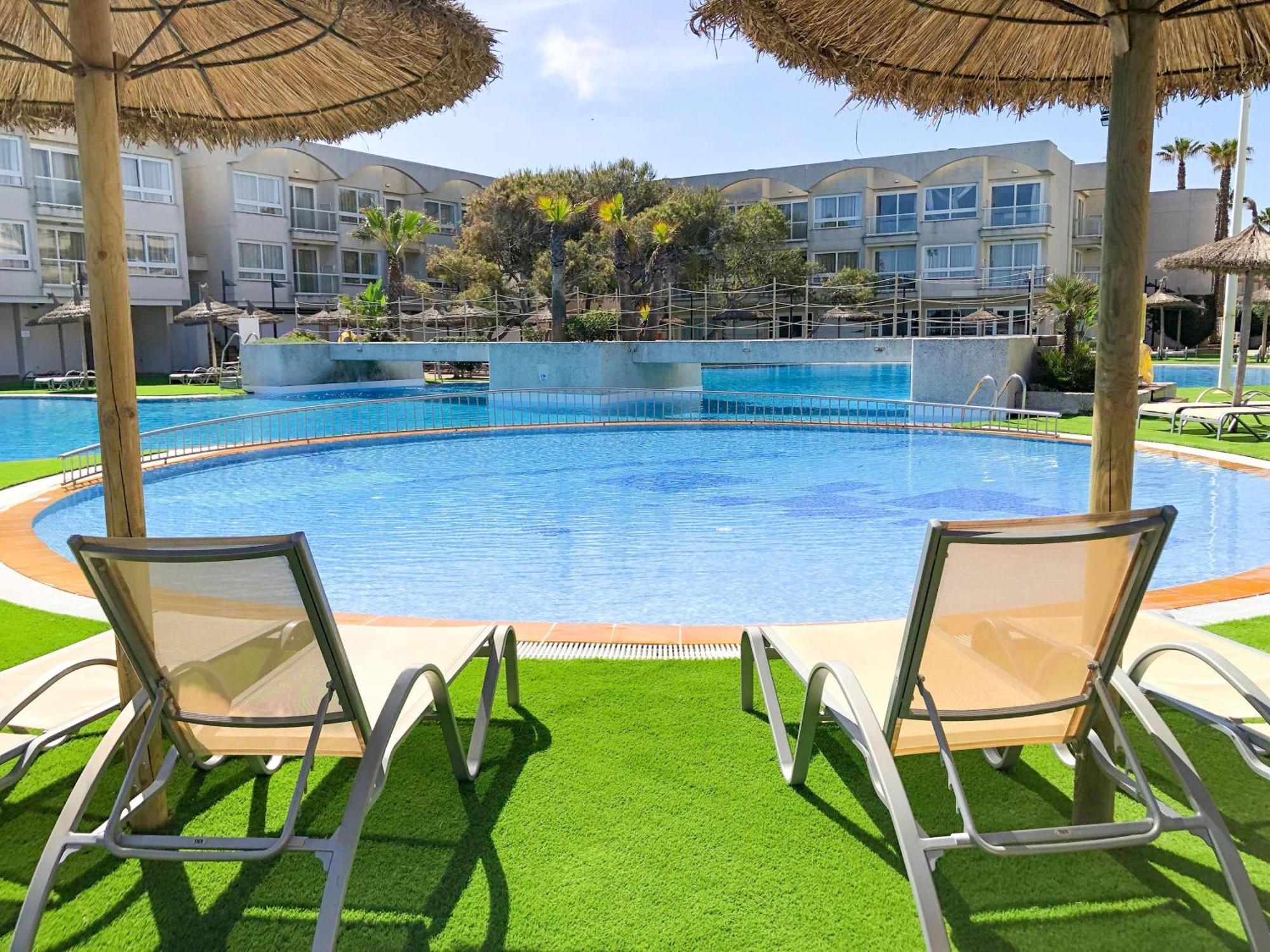 Aparthotel Eix Platja Daurada & 4*