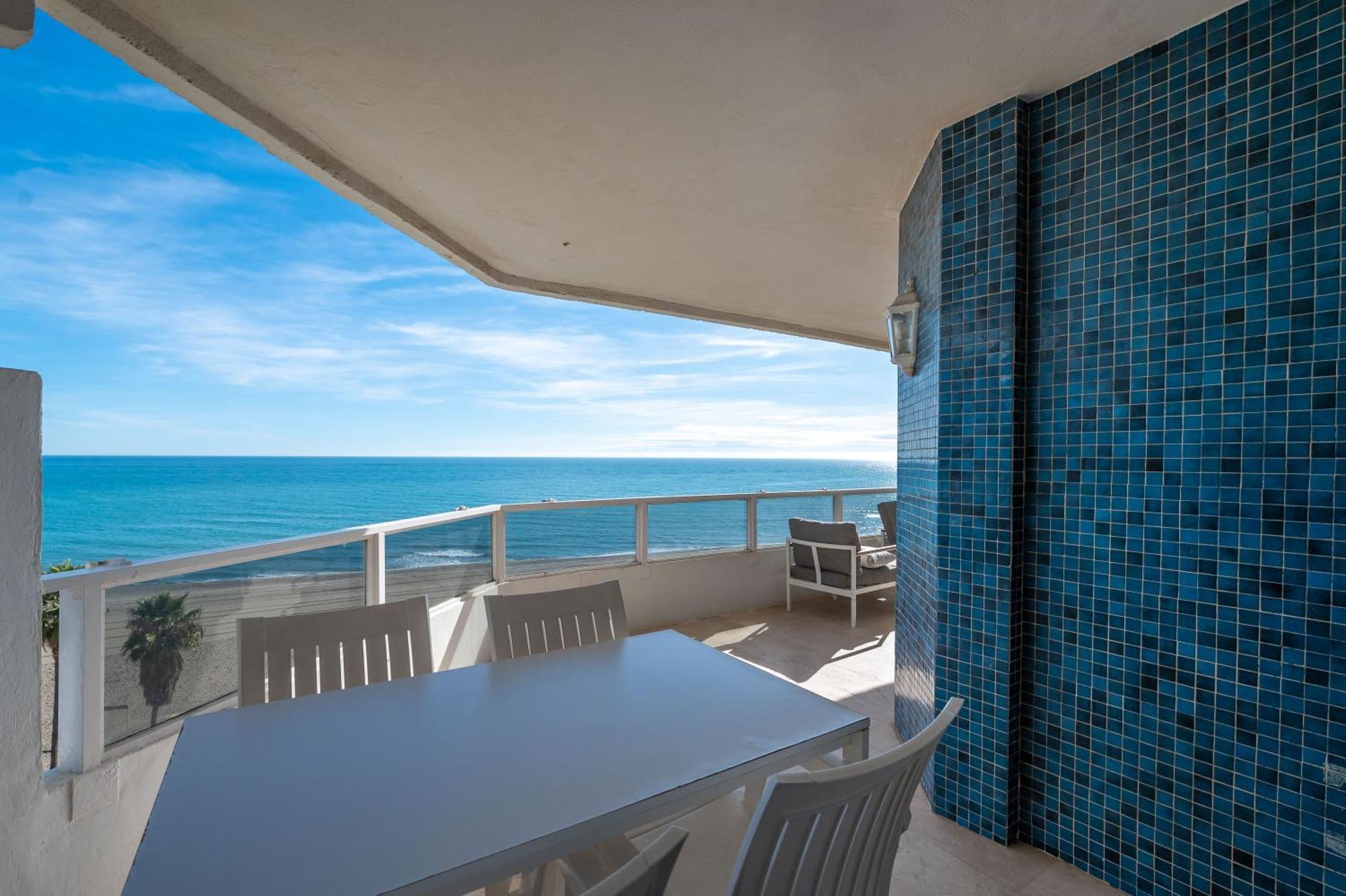 Lxr La Carihuela Sea Views 3hab *