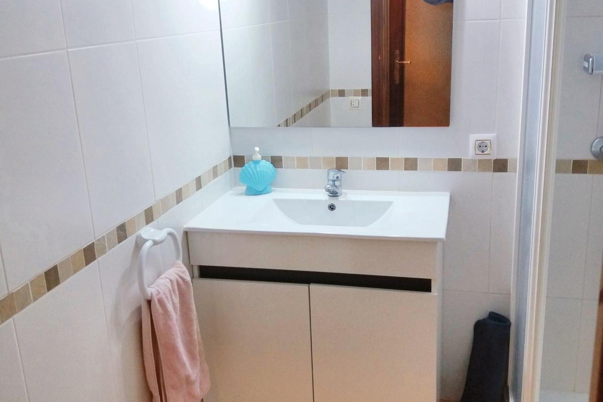Modern In - 50 Sqm - Comfortable Balcony *