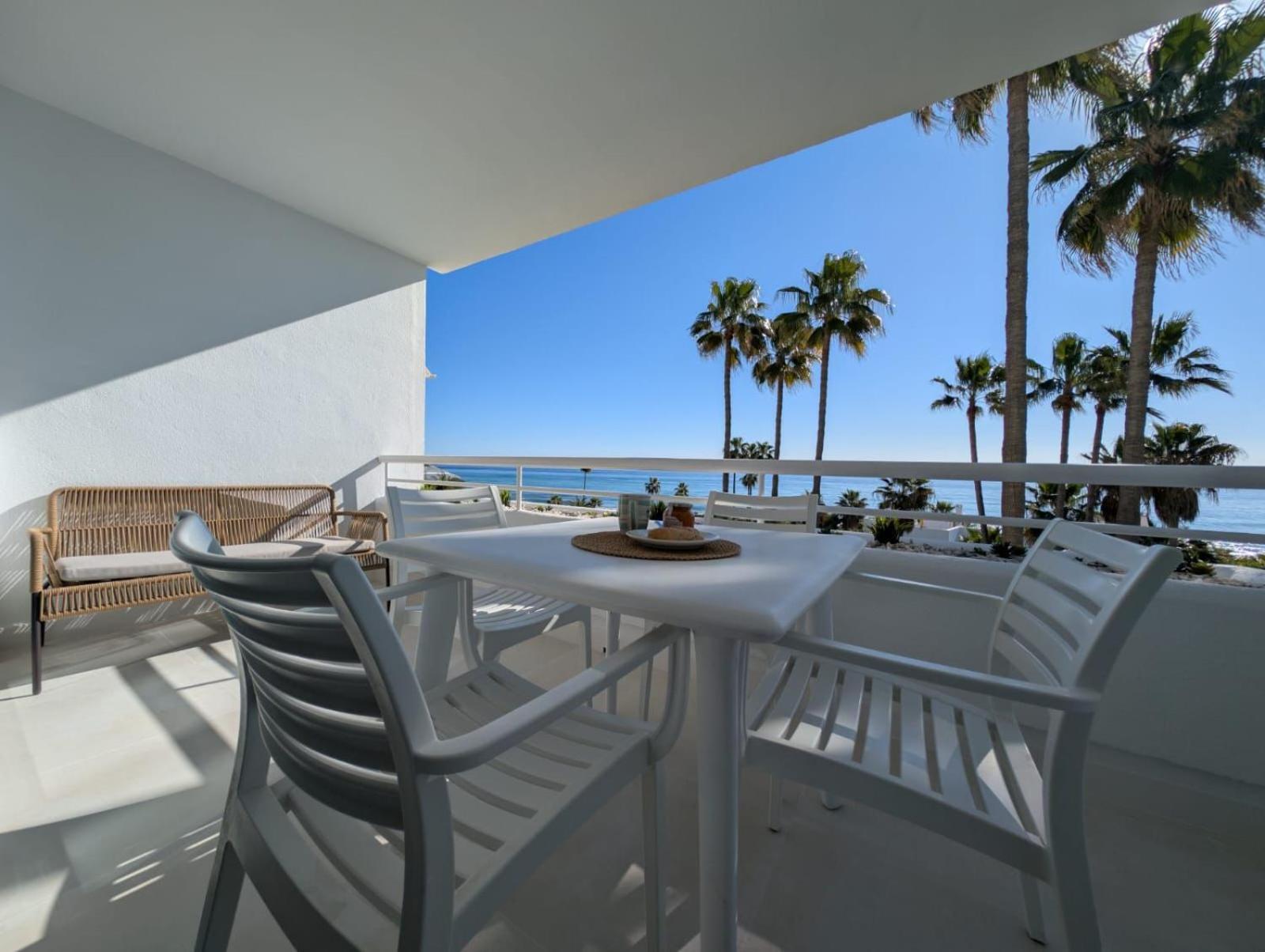 Miraflores Sunrise View 1 Bedroom Apartment. *
