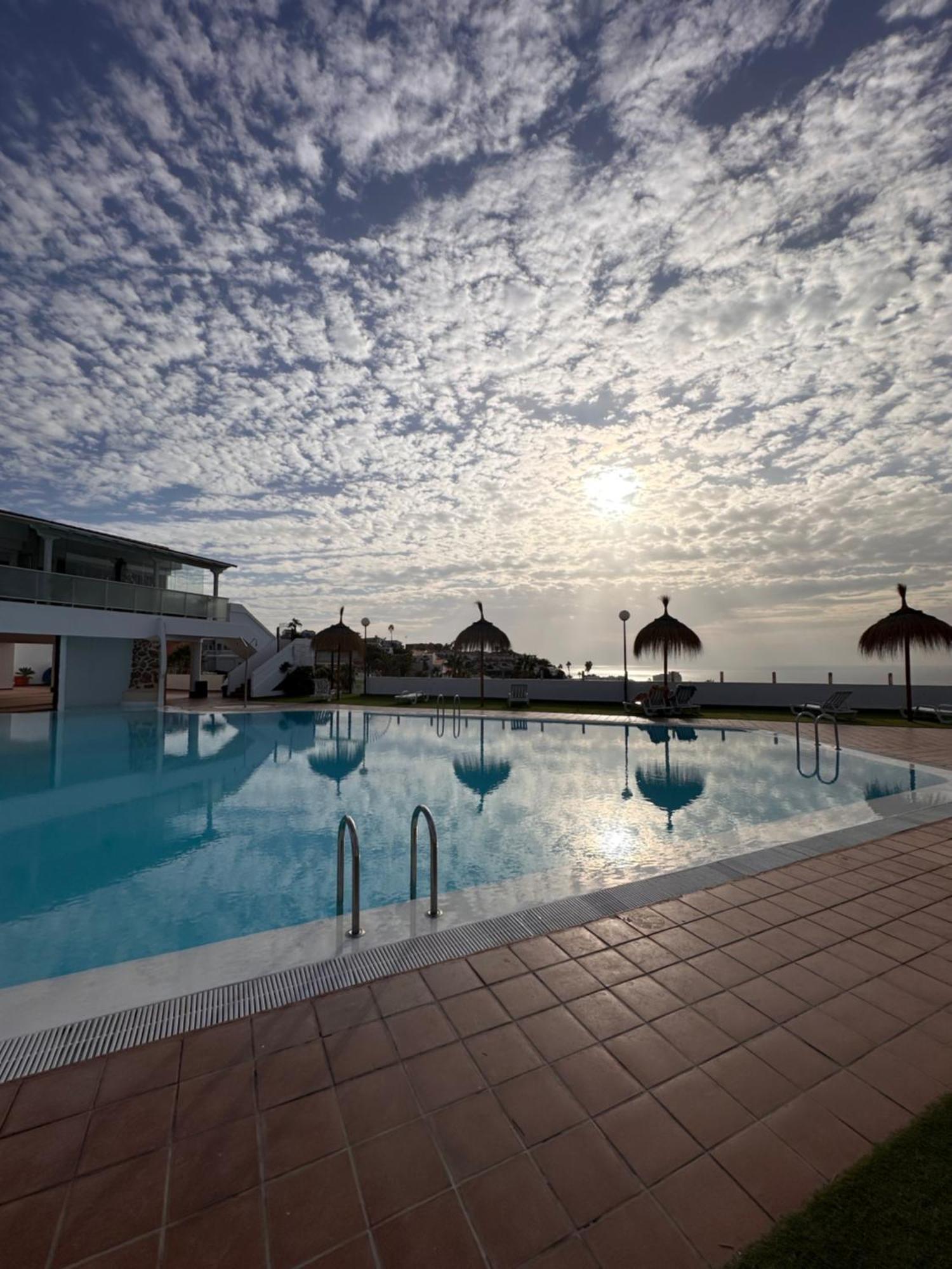 Island Village Heights Panoramic View Large Terrace San Eugenio Apartment Costa Adeje (Tenerife)