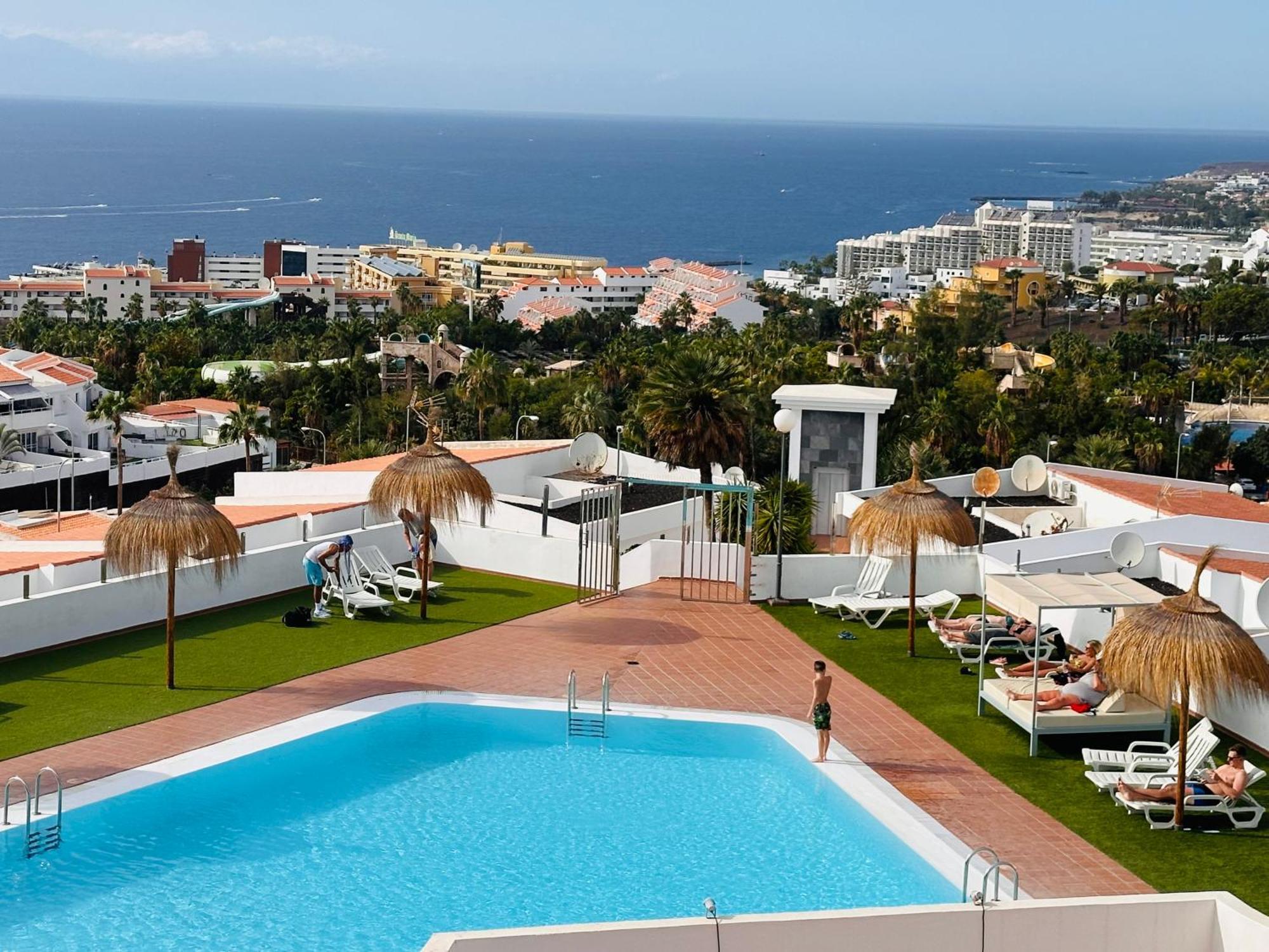 Apartment Island Village Heights Panoramic View Large Terrace San Eugenio *