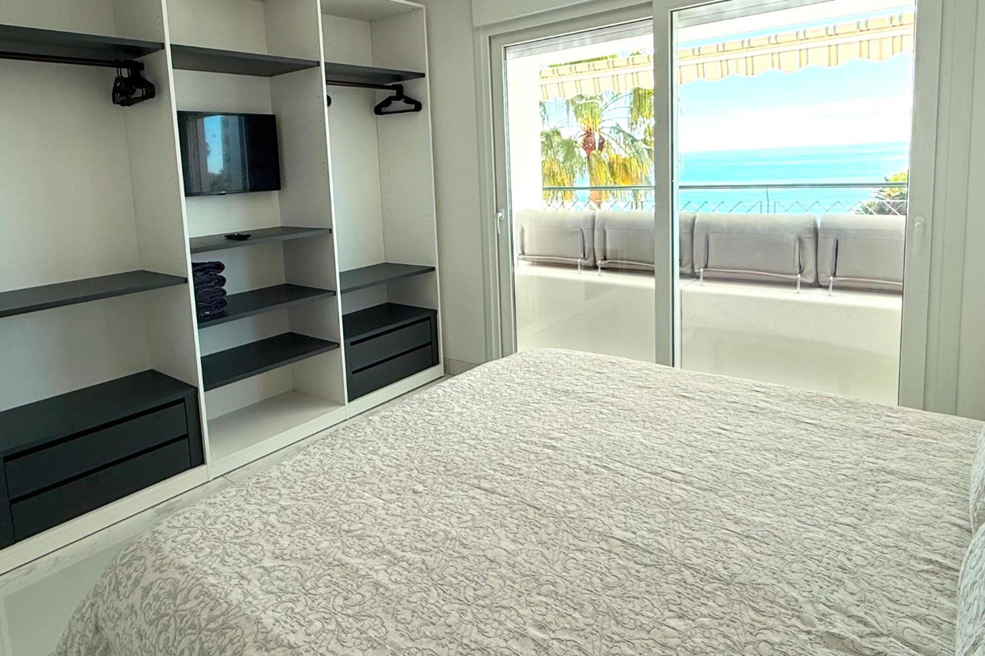 Mi Capricho B12 -luxury Beachfront Apartment- Costa Del Sol *