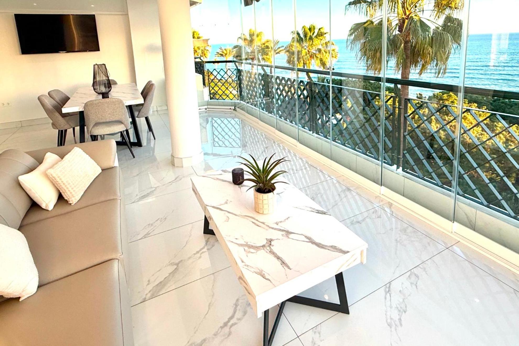 Mi Capricho B12 -luxury Beachfront Apartment- Costa Del Sol Apartment Sitio de Calahonda