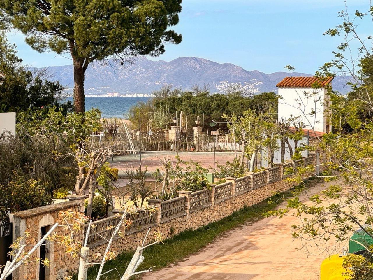 Bed & Breakfast Merce Empuries *