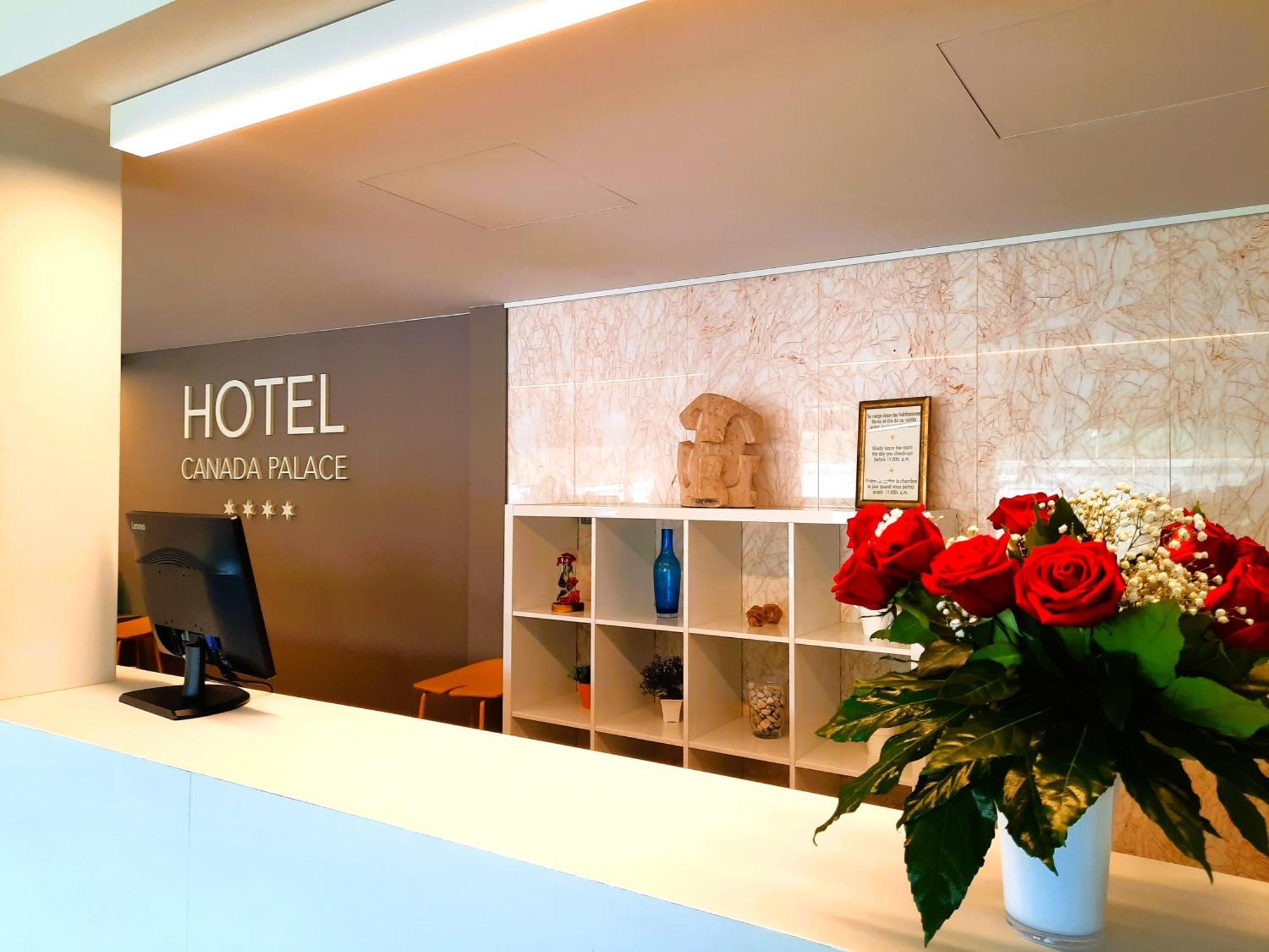 Hotel Canada Palace