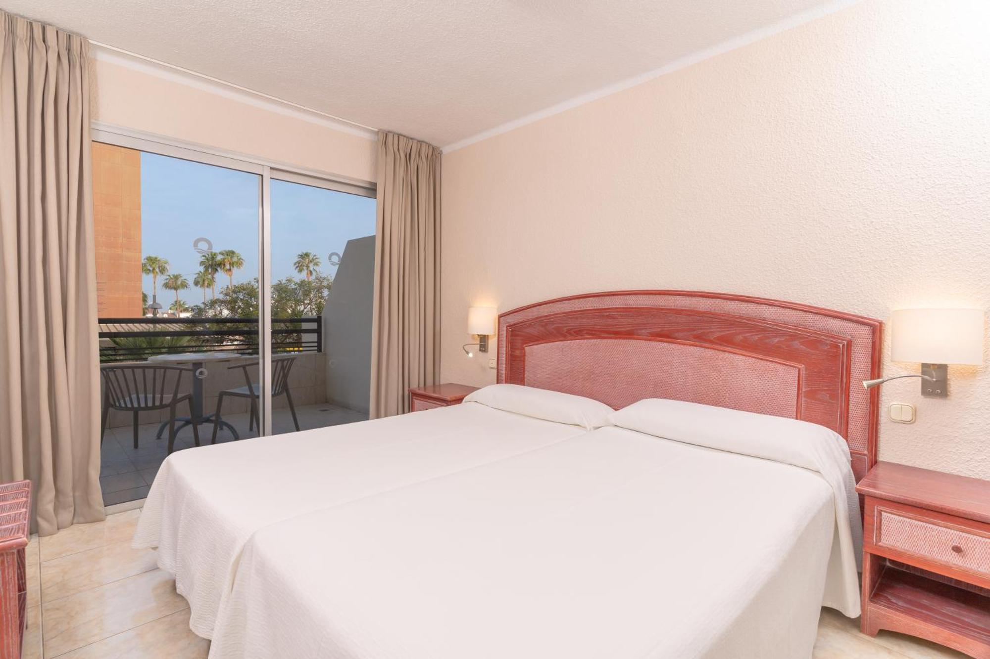 Hovima Santa María 3* Costa Adeje (Tenerife)