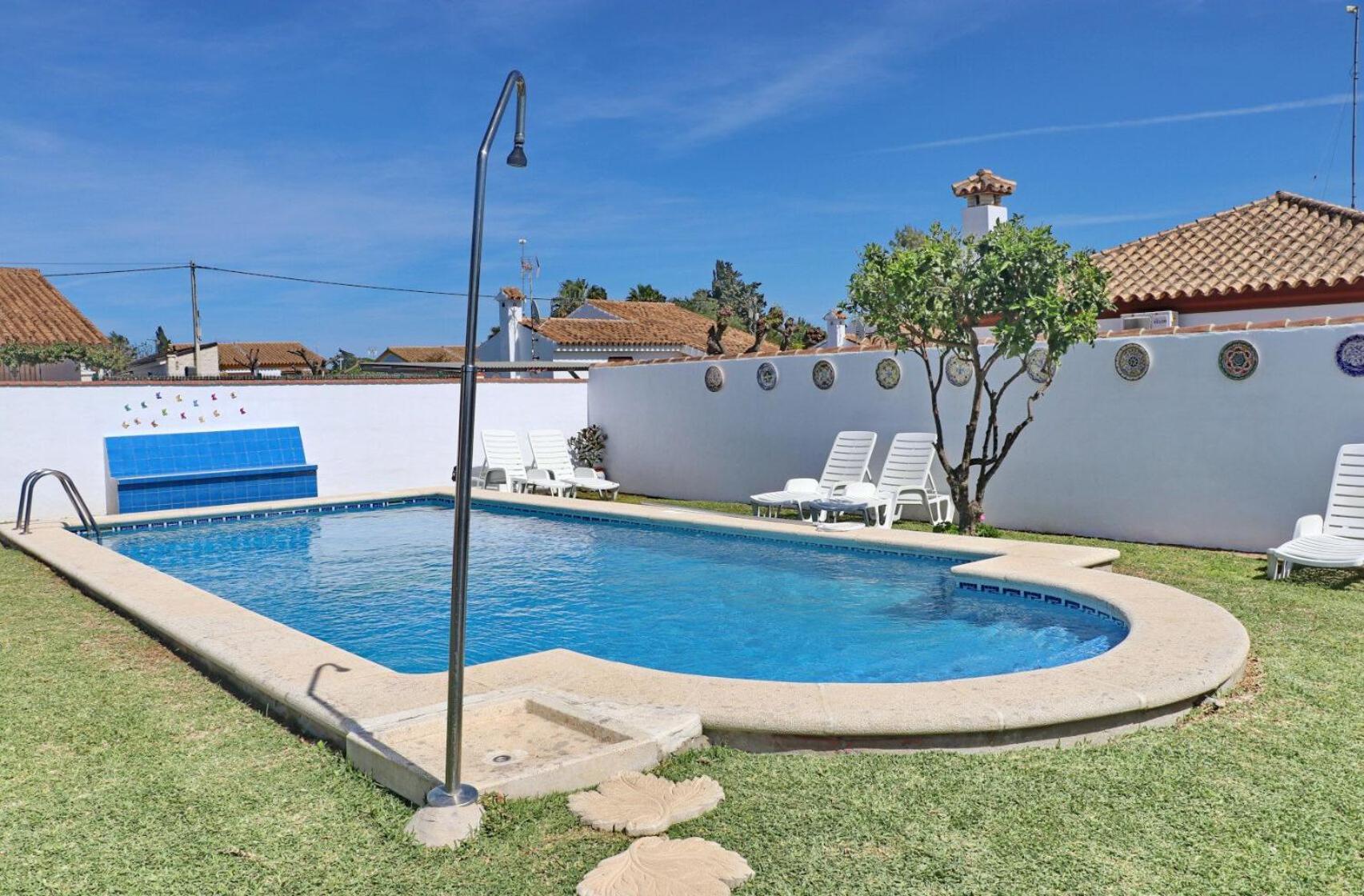 Apartamento Ramos Ii, Con Piscina Compartida