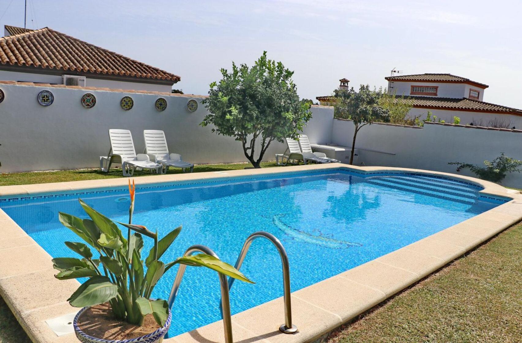 Apartamento Ramos Ii, Con Piscina Compartida *