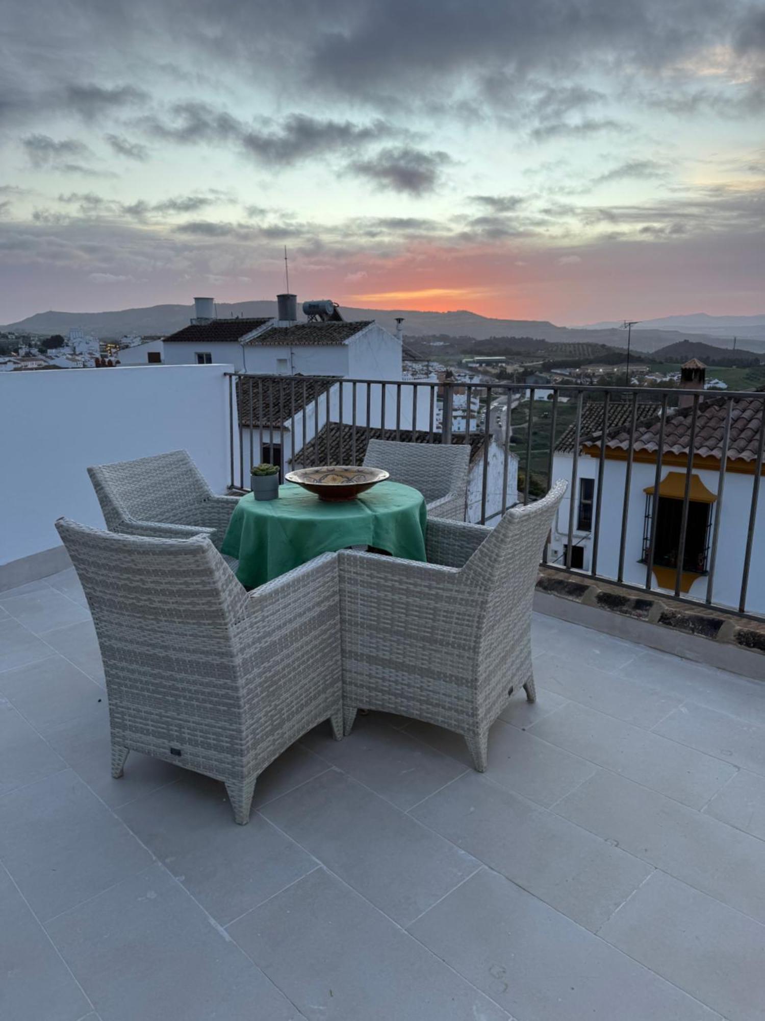 Lemon Tree Patio *